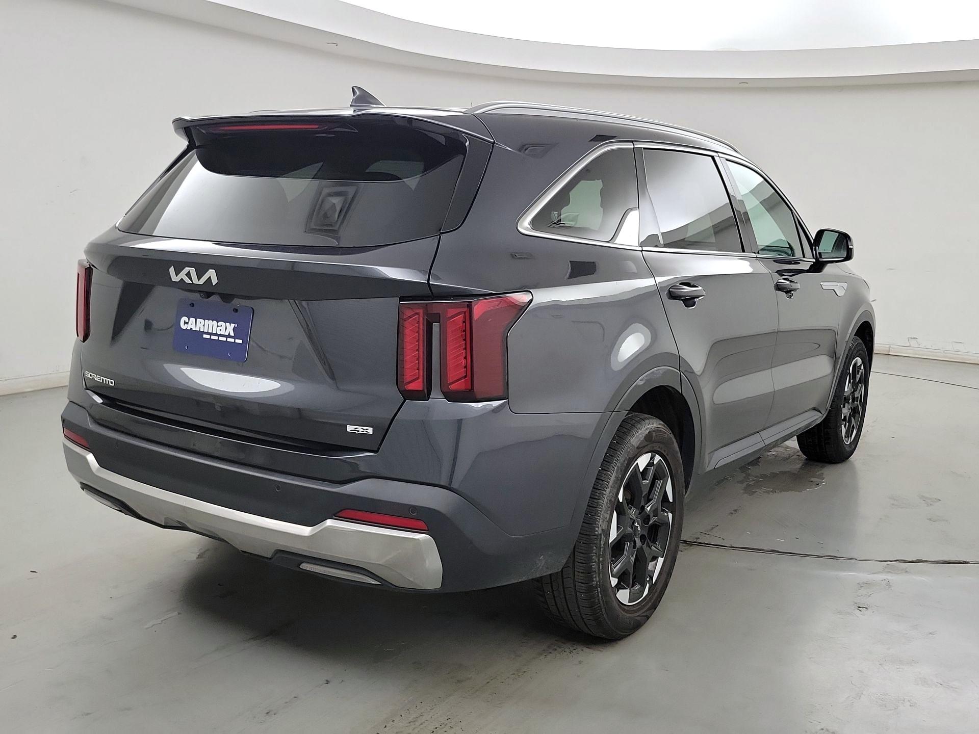 Thumbnail: 2024 Kia Sorento - 5