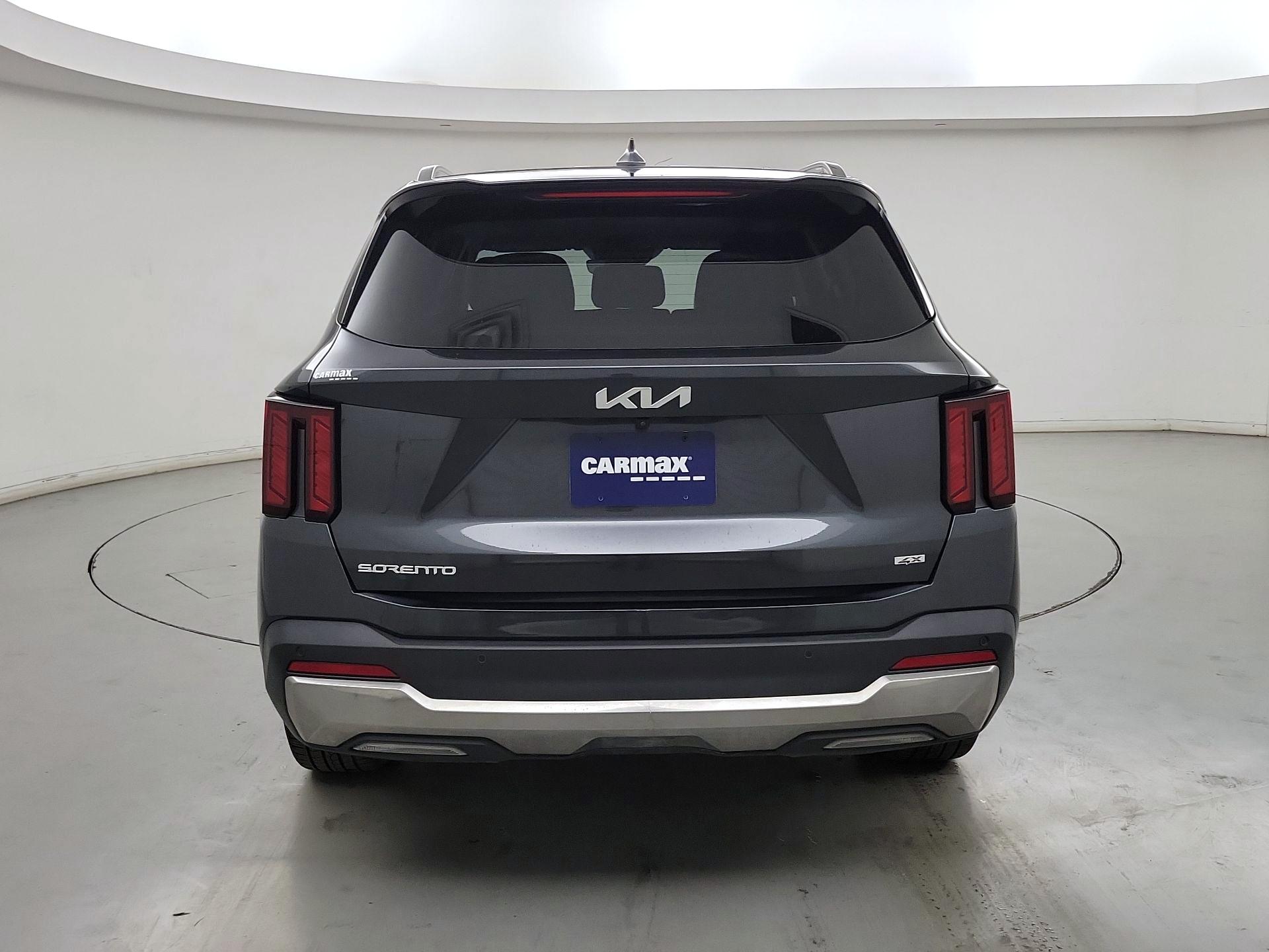 Thumbnail: 2024 Kia Sorento - 6