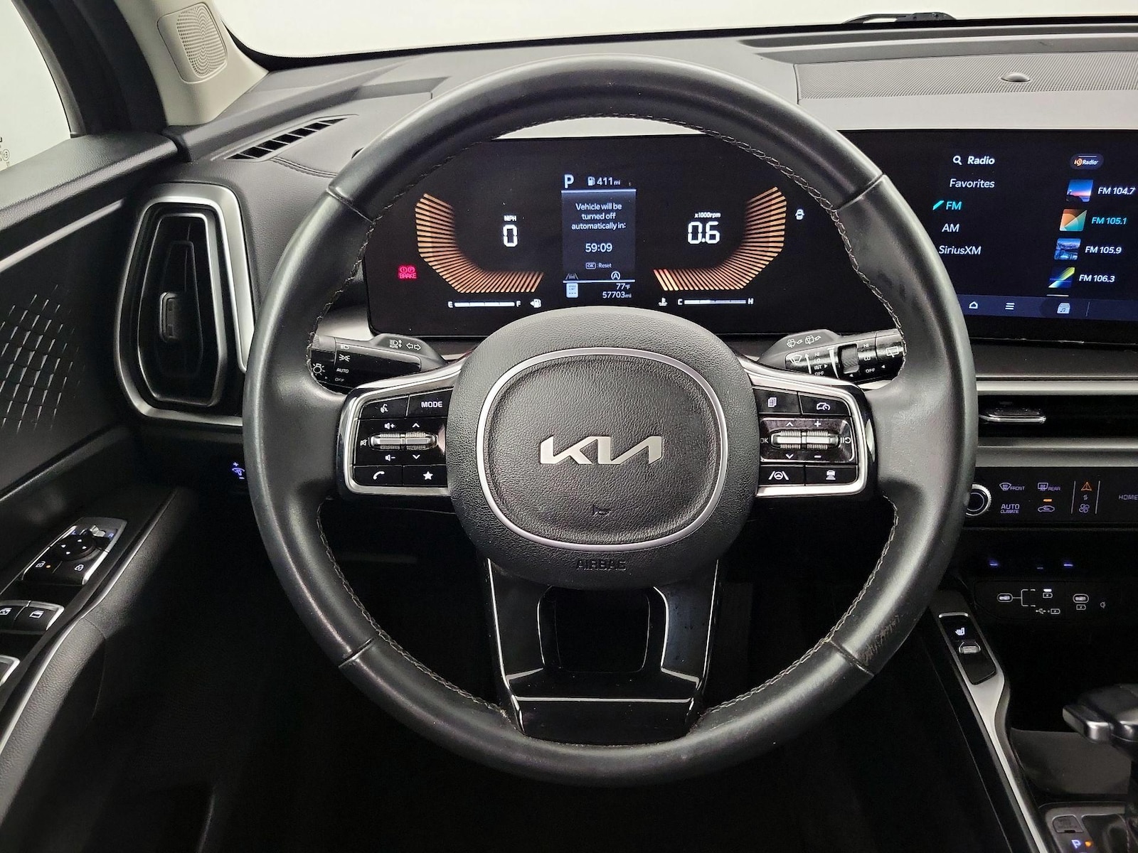 2024 Kia Sorento S - Photo 9