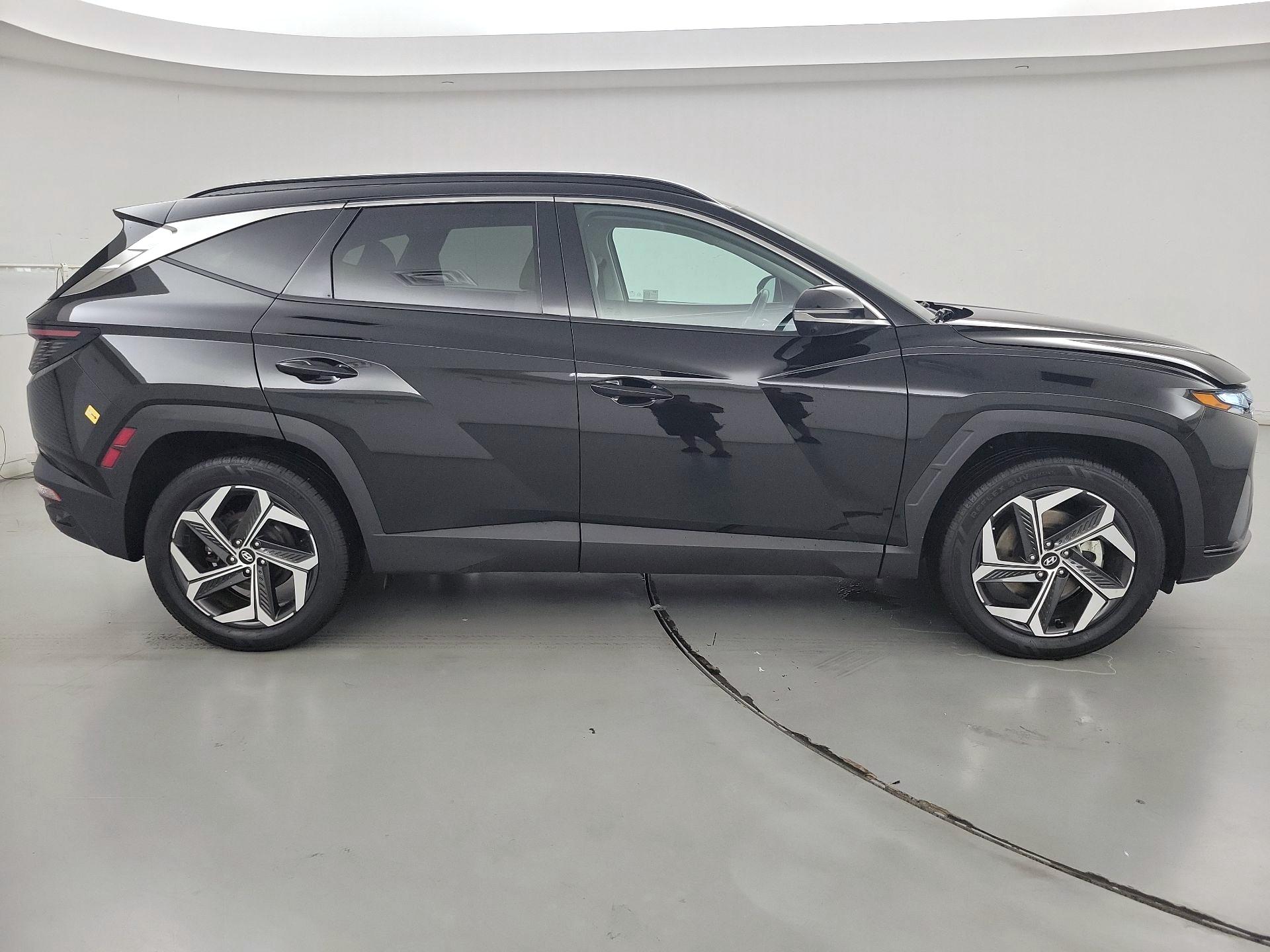 Thumbnail: 2024 Hyundai Tucson - 4