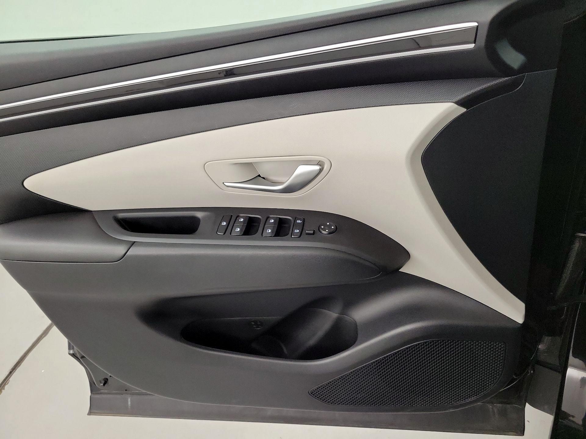 Thumbnail: 2024 Hyundai Tucson - 10