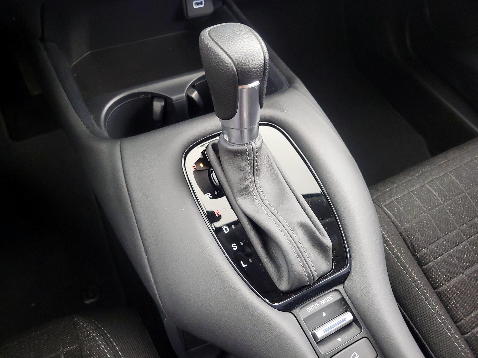 Thumbnail: 2025 Honda HR-V - 17