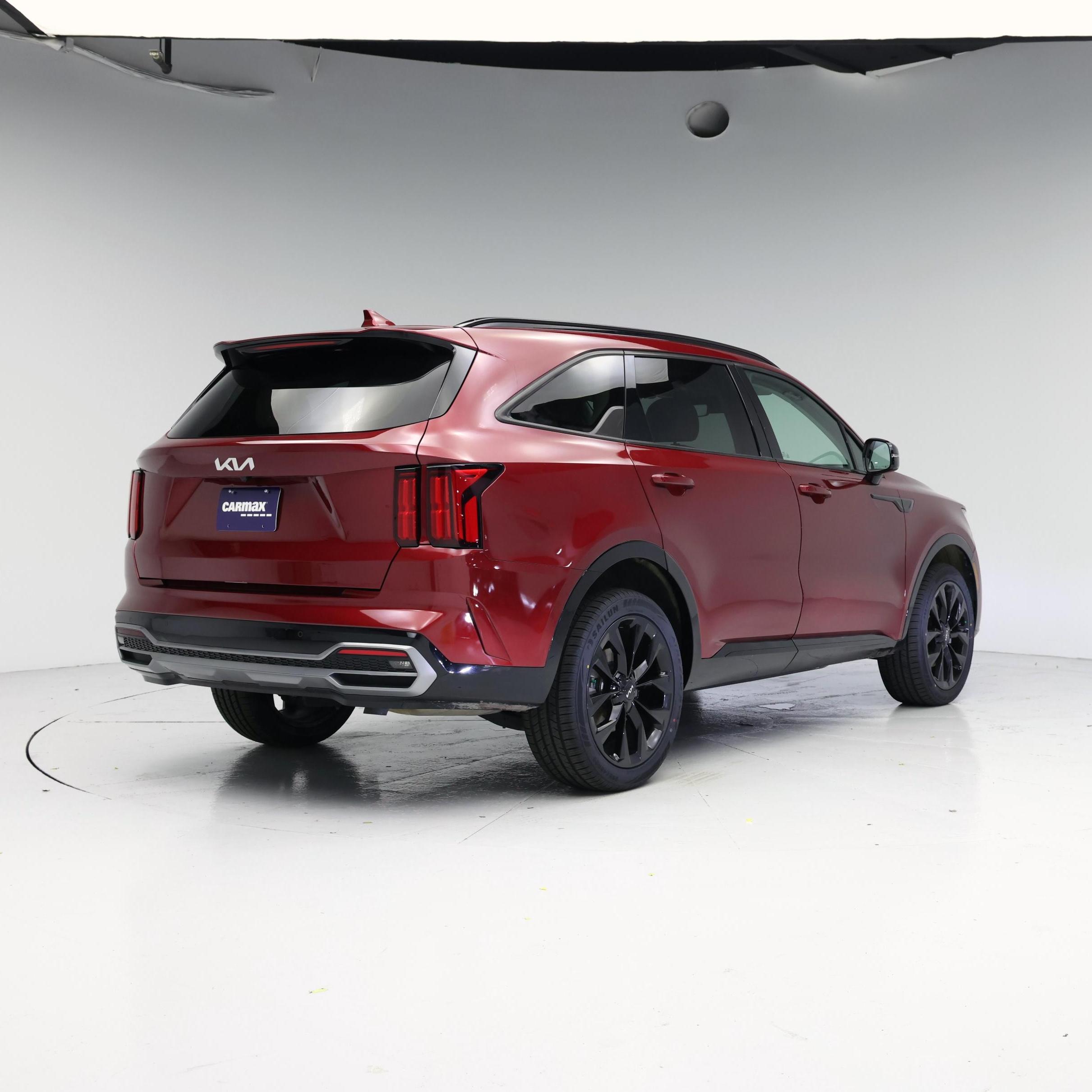 Thumbnail: 2023 Kia Sorento - 8