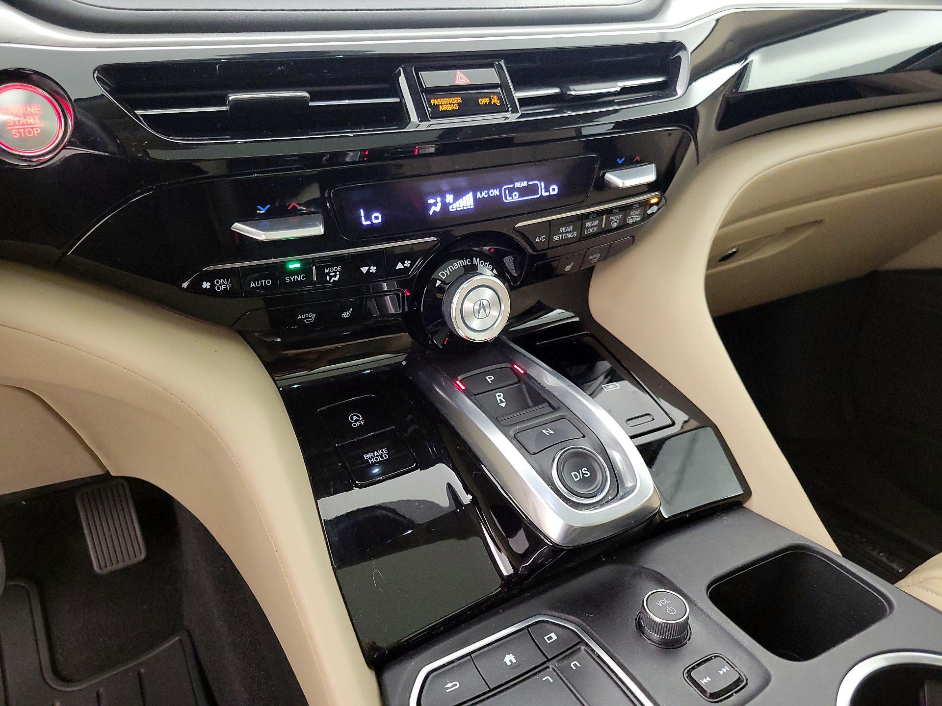 Thumbnail: 2023 Acura MDX - 17