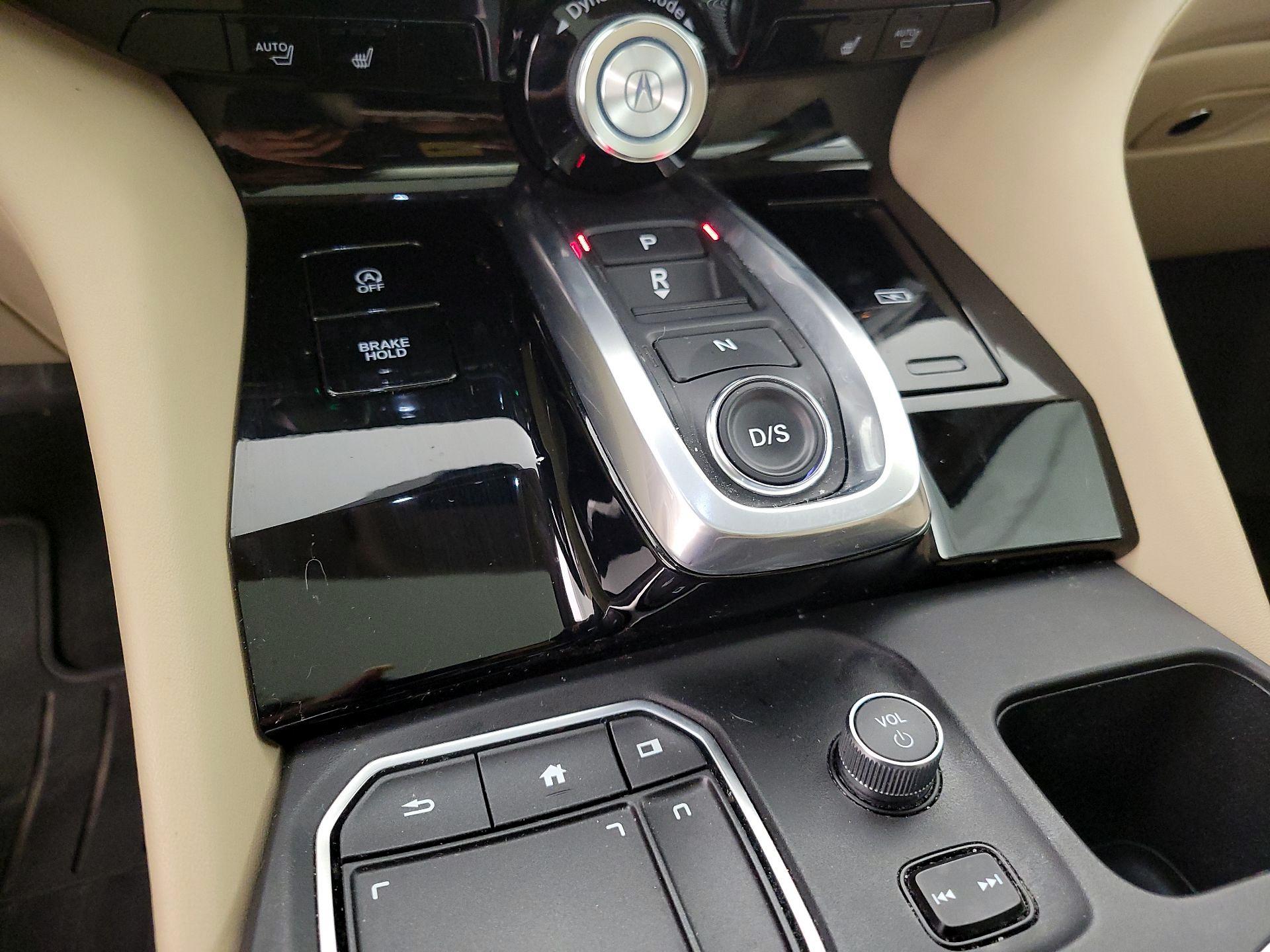 Thumbnail: 2023 Acura MDX - 18