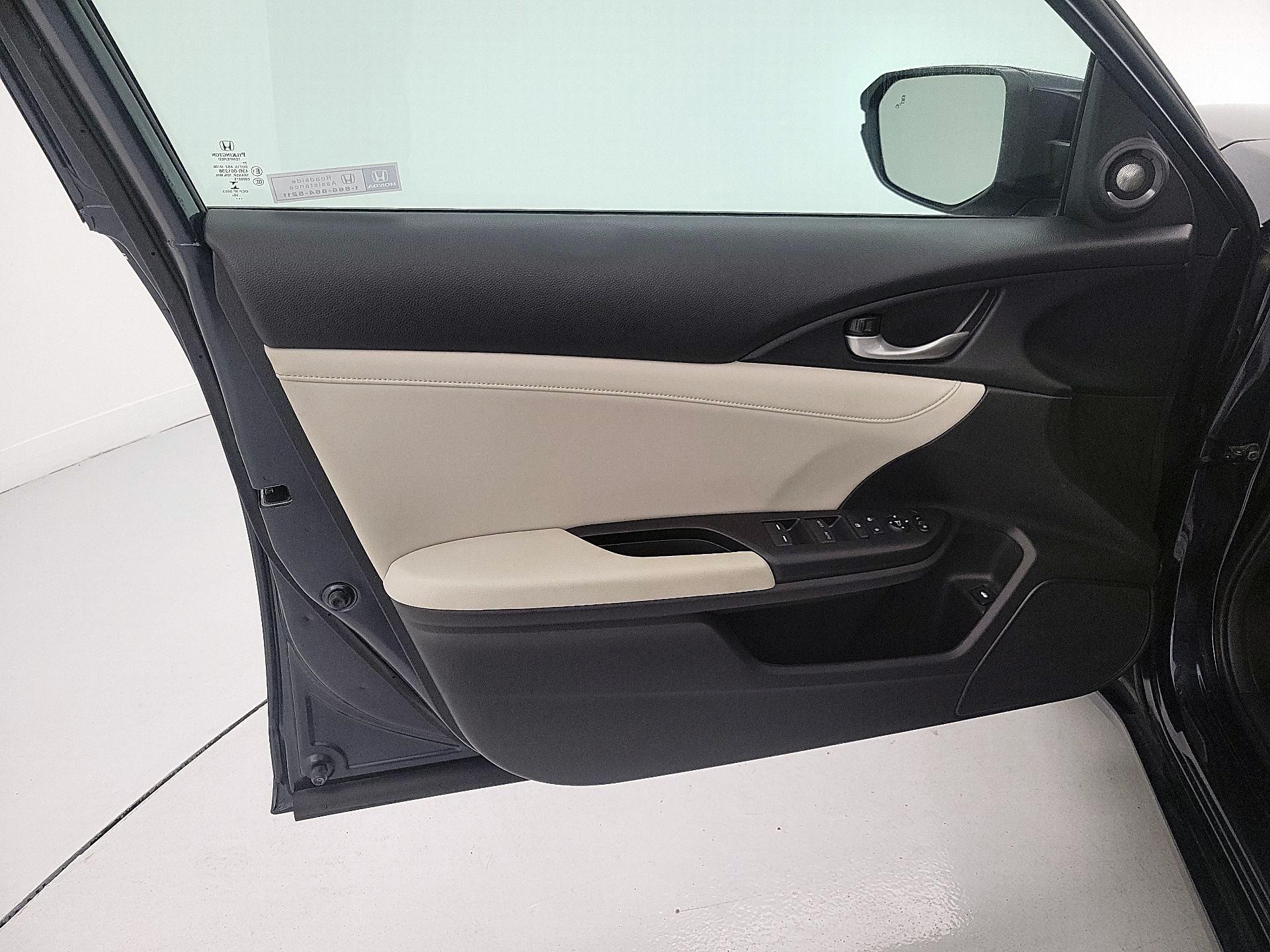 Thumbnail: 2022 Honda Insight - 12