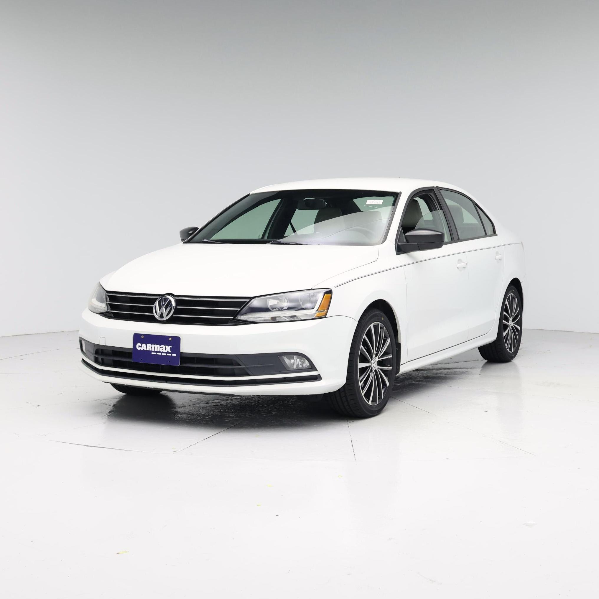 Thumbnail: 2017 Volkswagen Jetta - 4