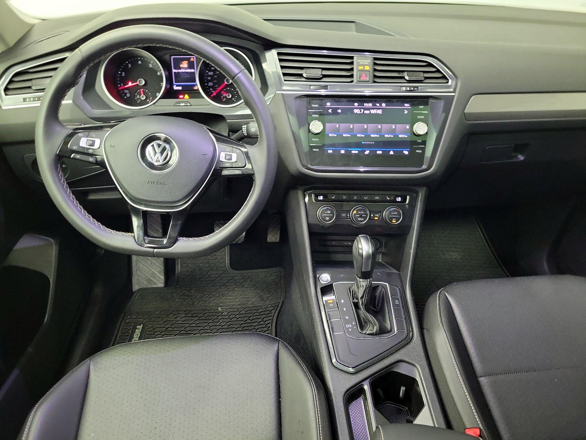 Thumbnail: 2021 Volkswagen Tiguan - 9