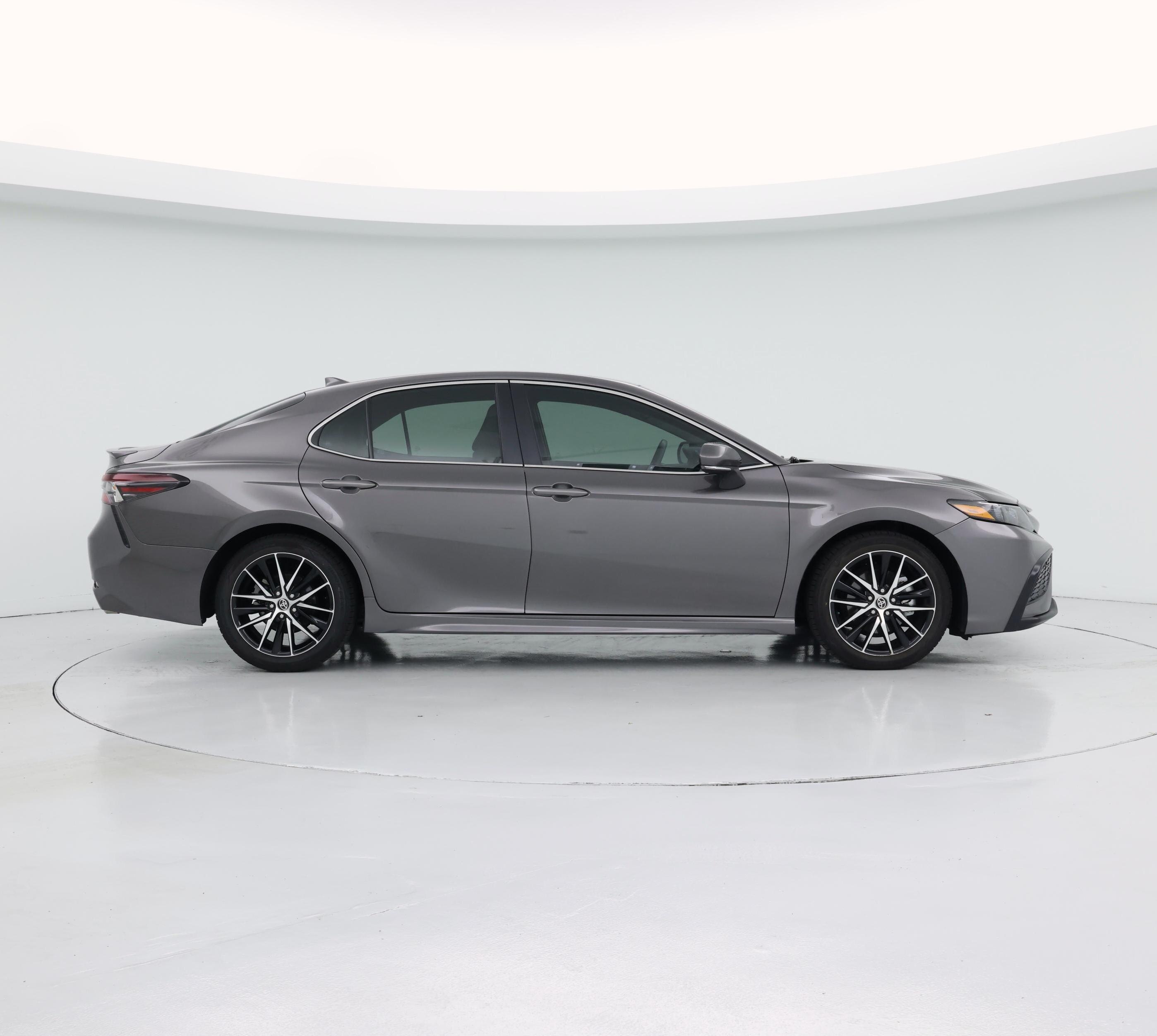 Thumbnail: 2023 Toyota Camry - 7