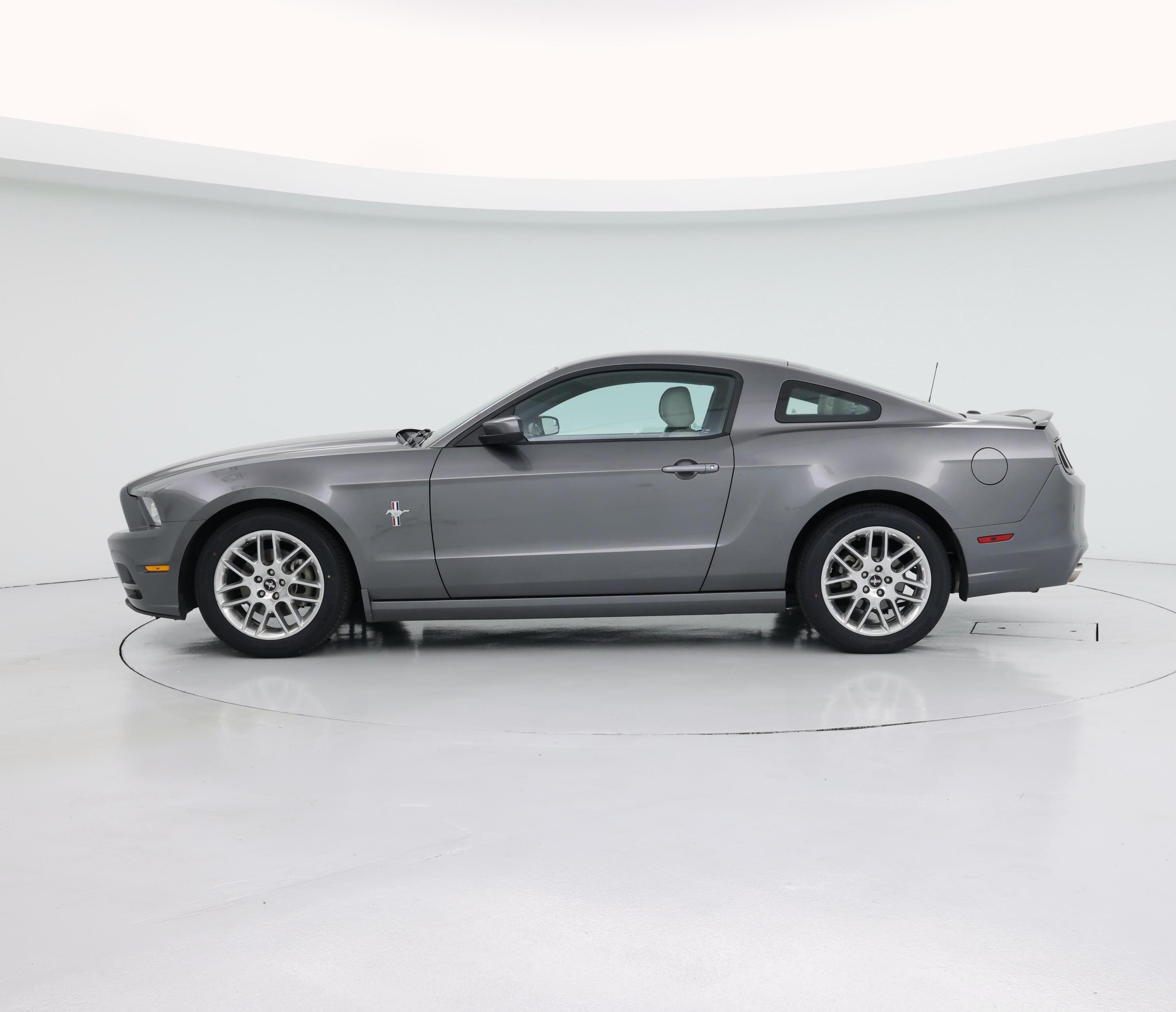 Thumbnail: 2014 Ford Mustang - 3