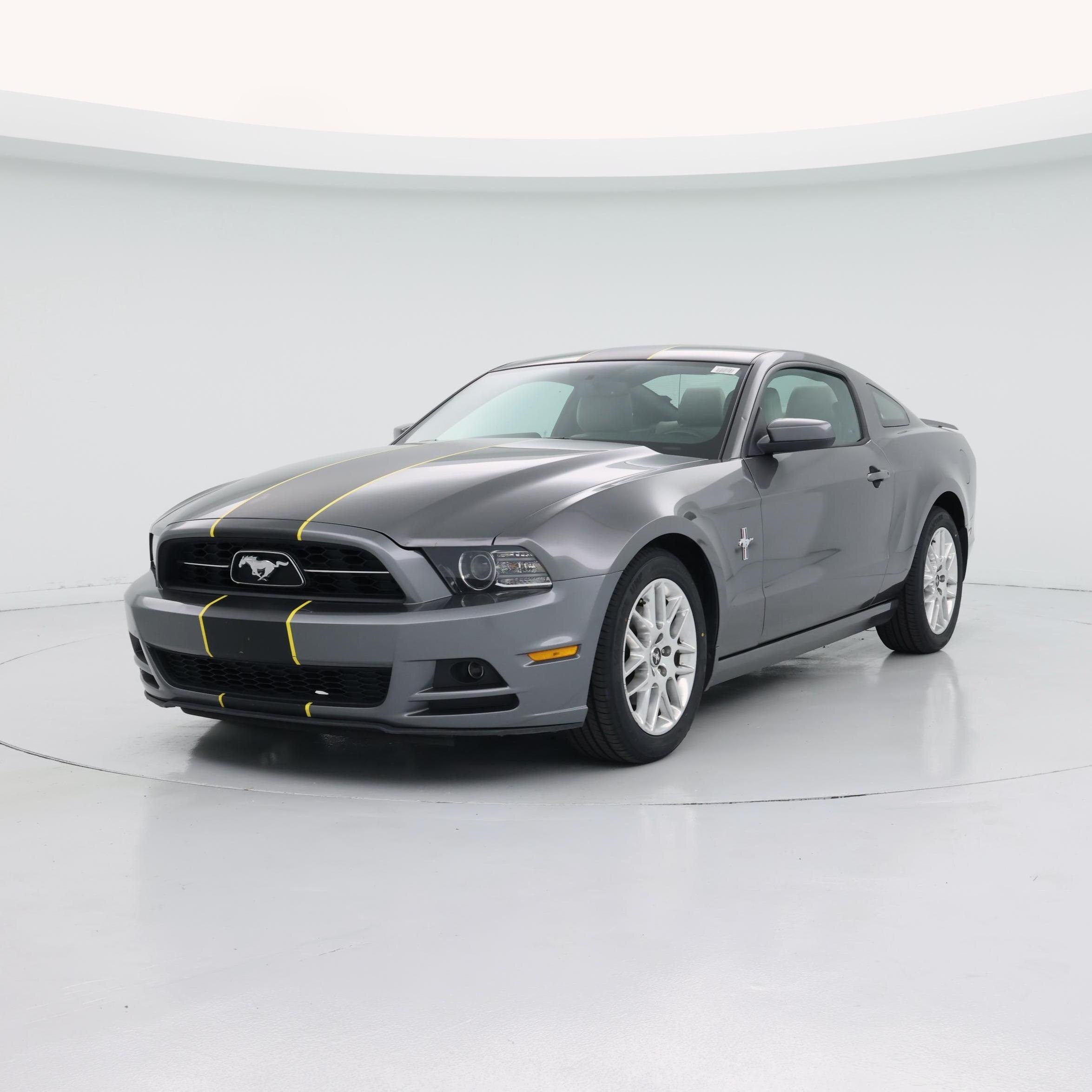 Thumbnail: 2014 Ford Mustang - 4