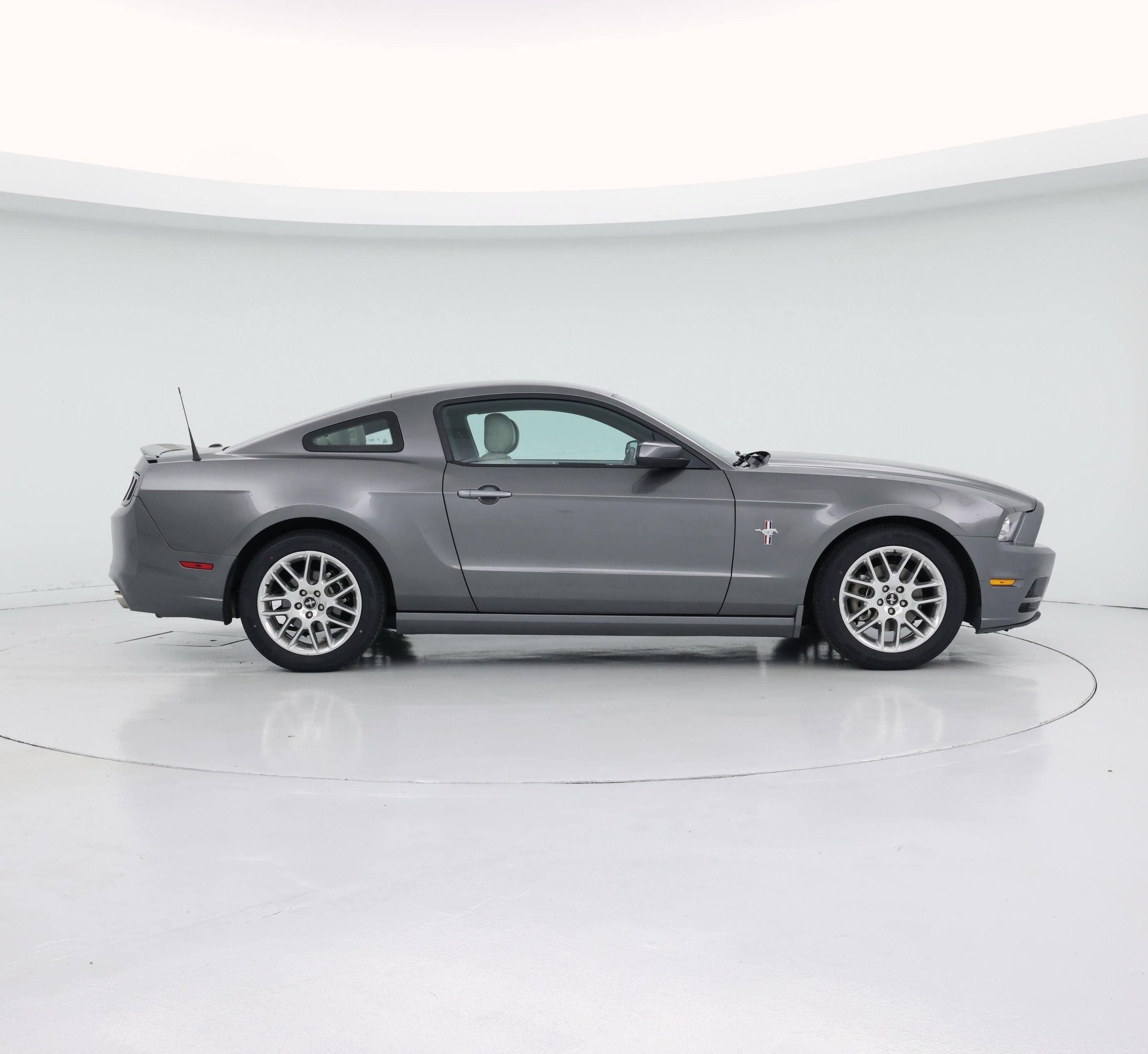 Thumbnail: 2014 Ford Mustang - 7