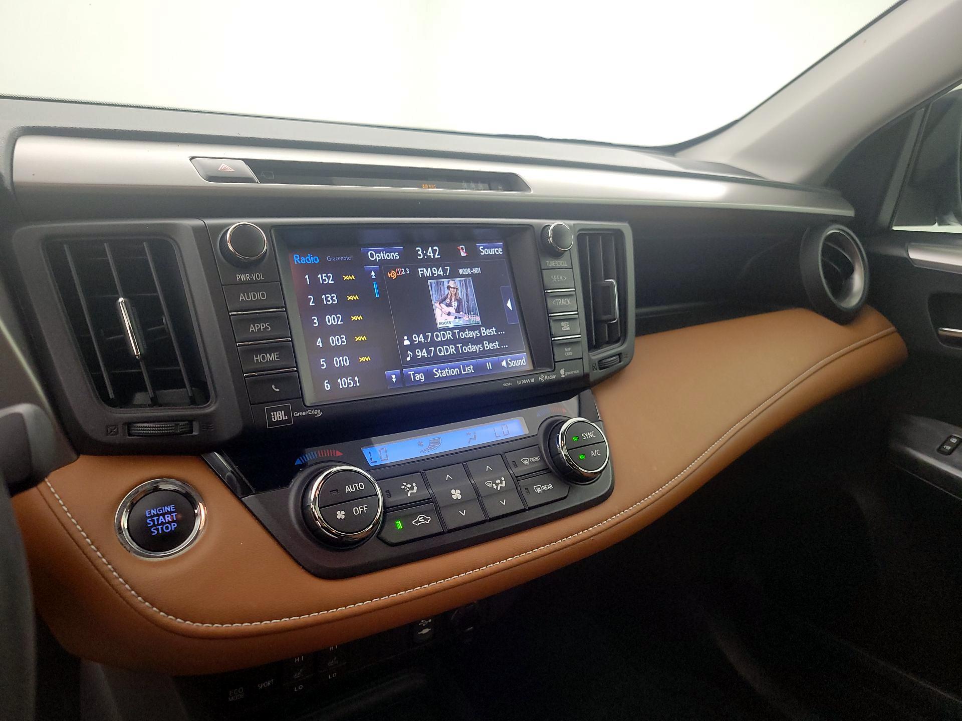 Thumbnail: 2017 Toyota RAV4 - 16
