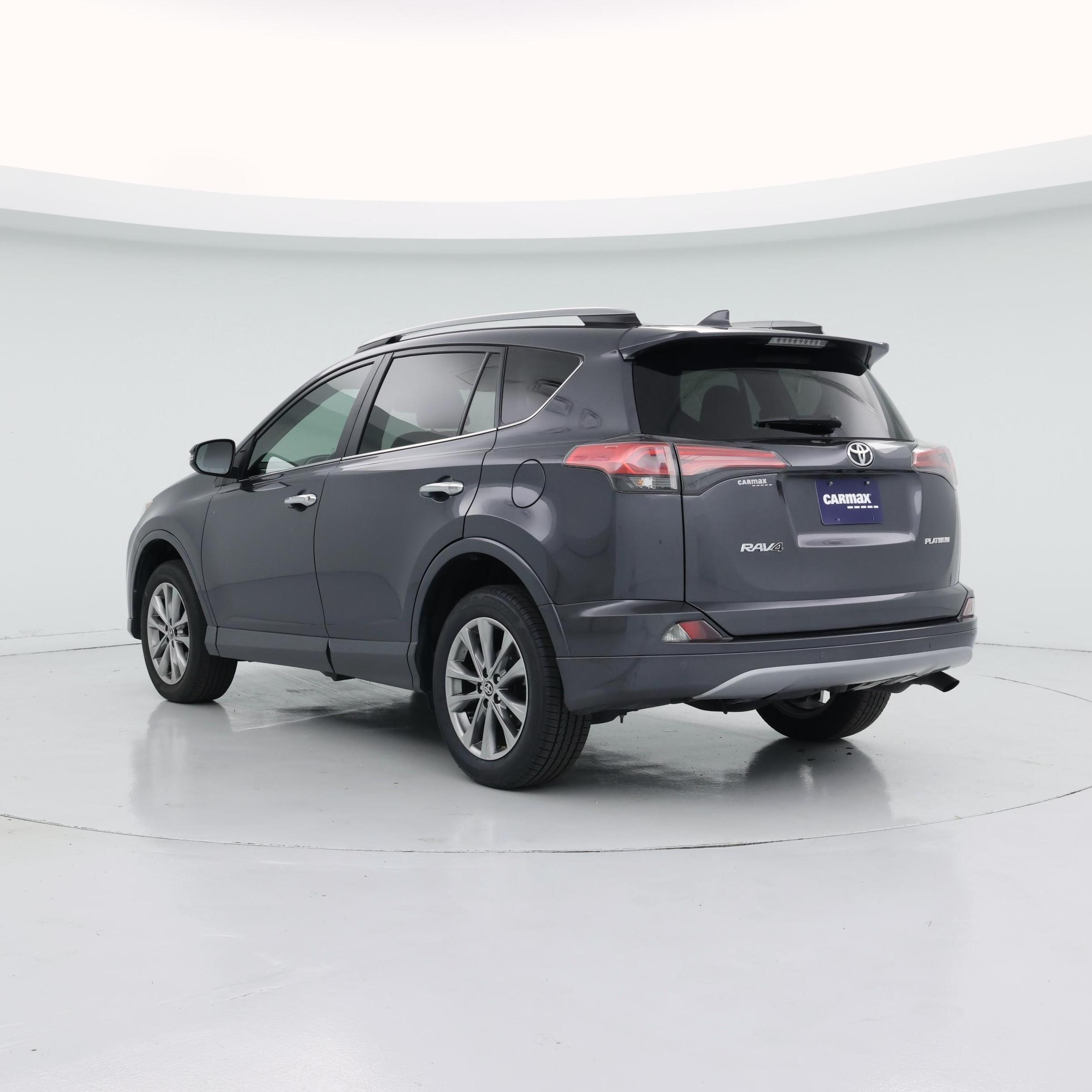 Thumbnail: 2017 Toyota RAV4 - 2