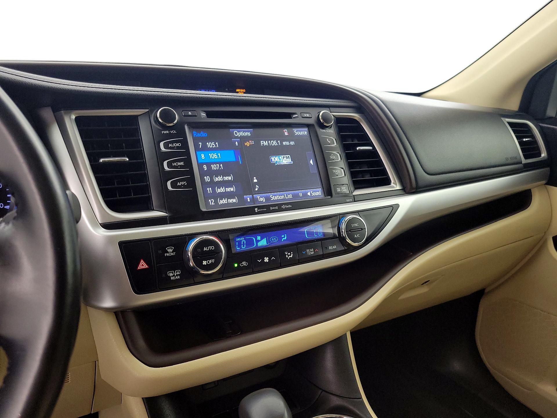 Thumbnail: 2017 Toyota Highlander - 16