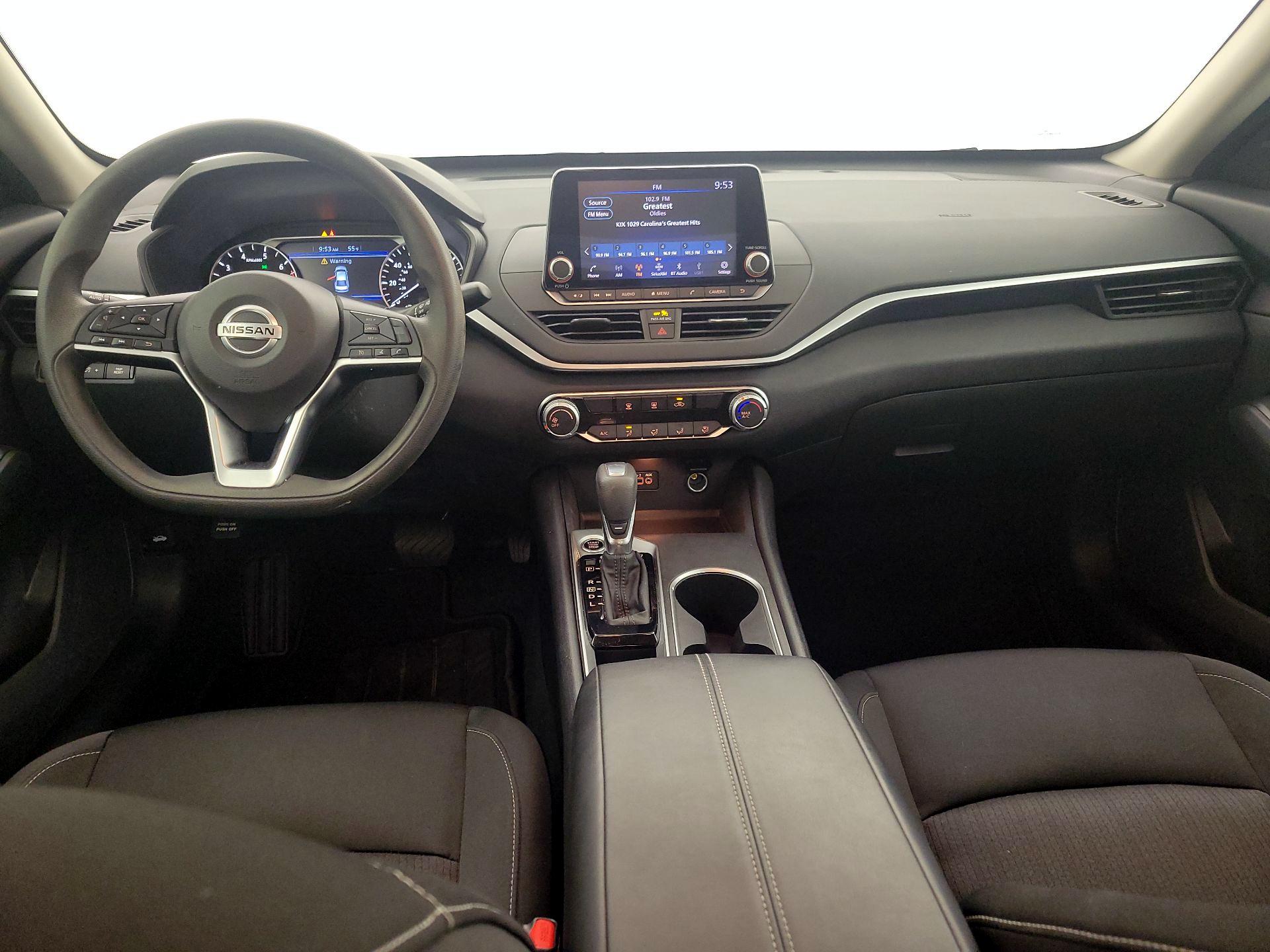 Thumbnail: 2022 Nissan Altima - 9
