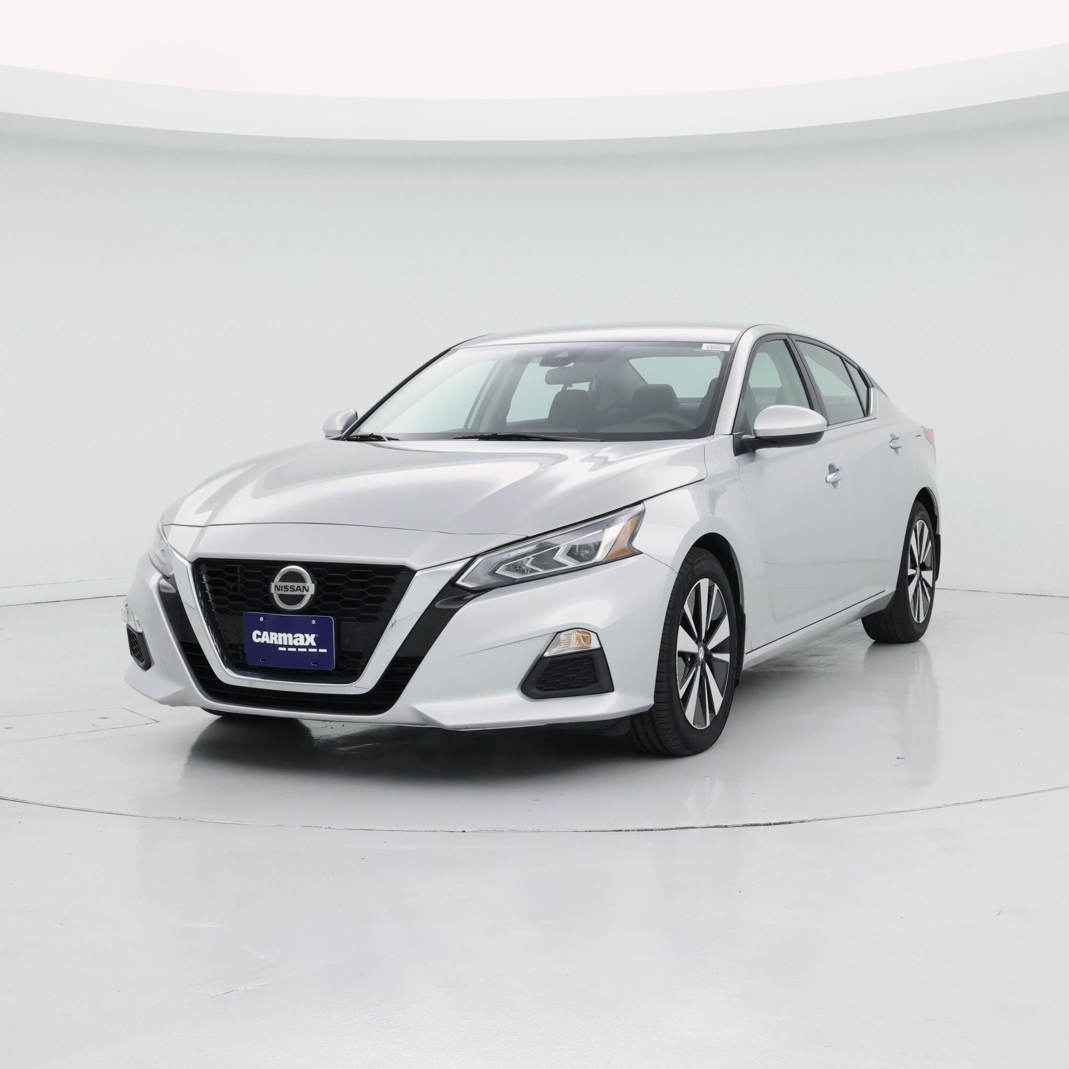 Thumbnail: 2022 Nissan Altima - 4