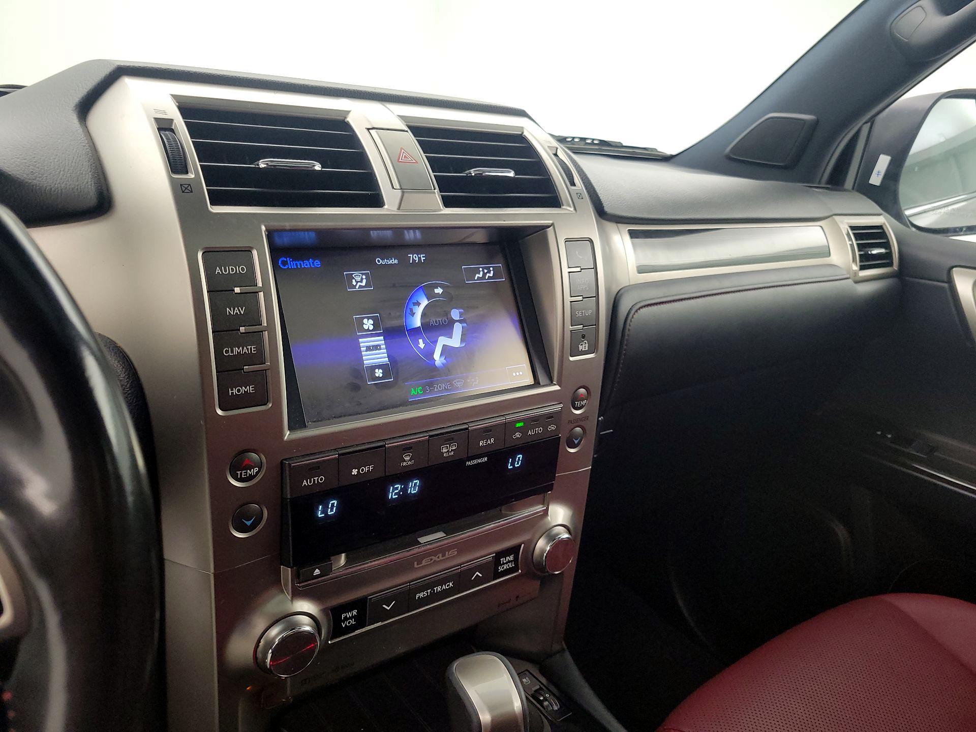 Thumbnail: 2021 Lexus GX - 17