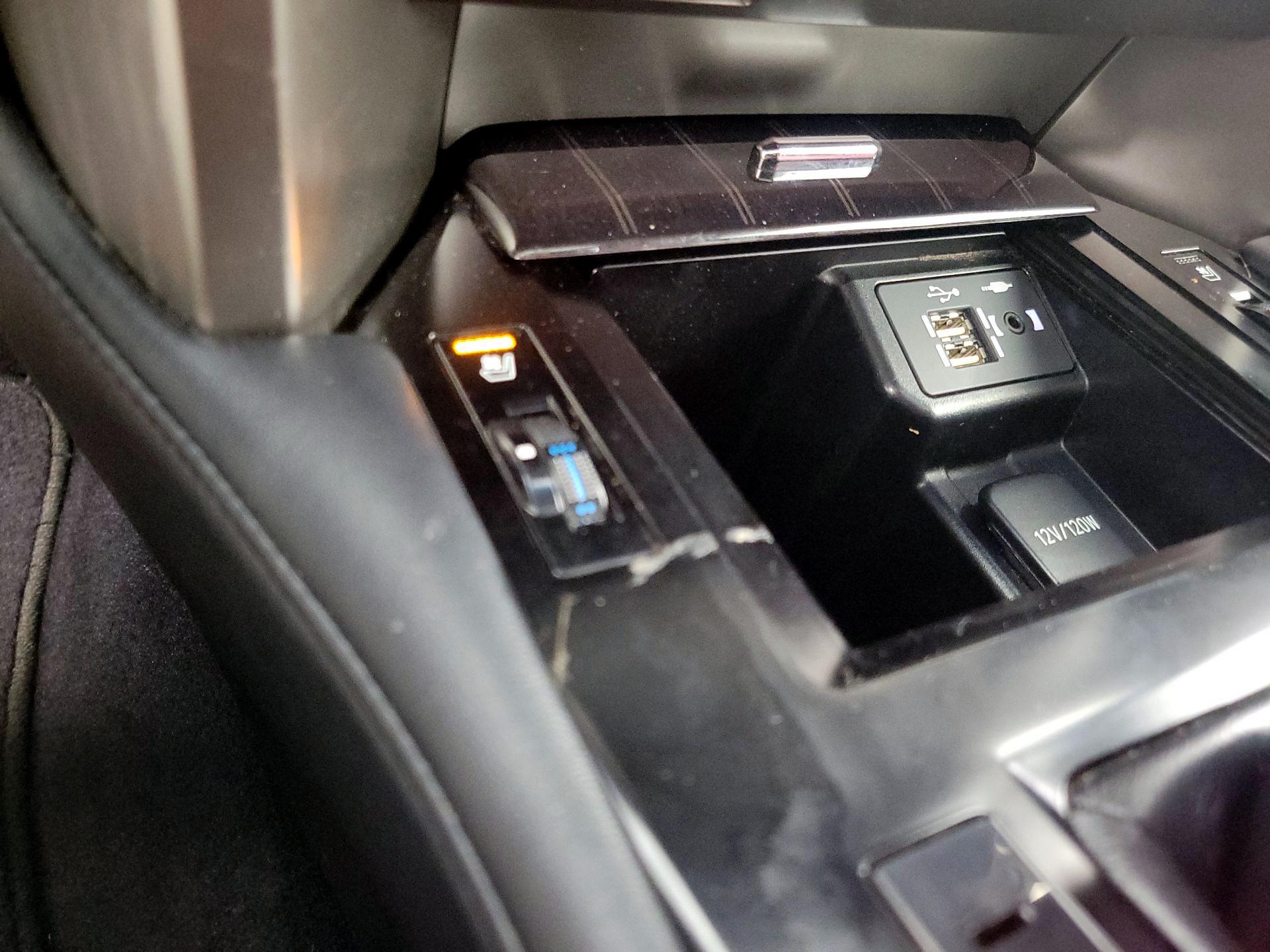 Thumbnail: 2021 Lexus GX - 19