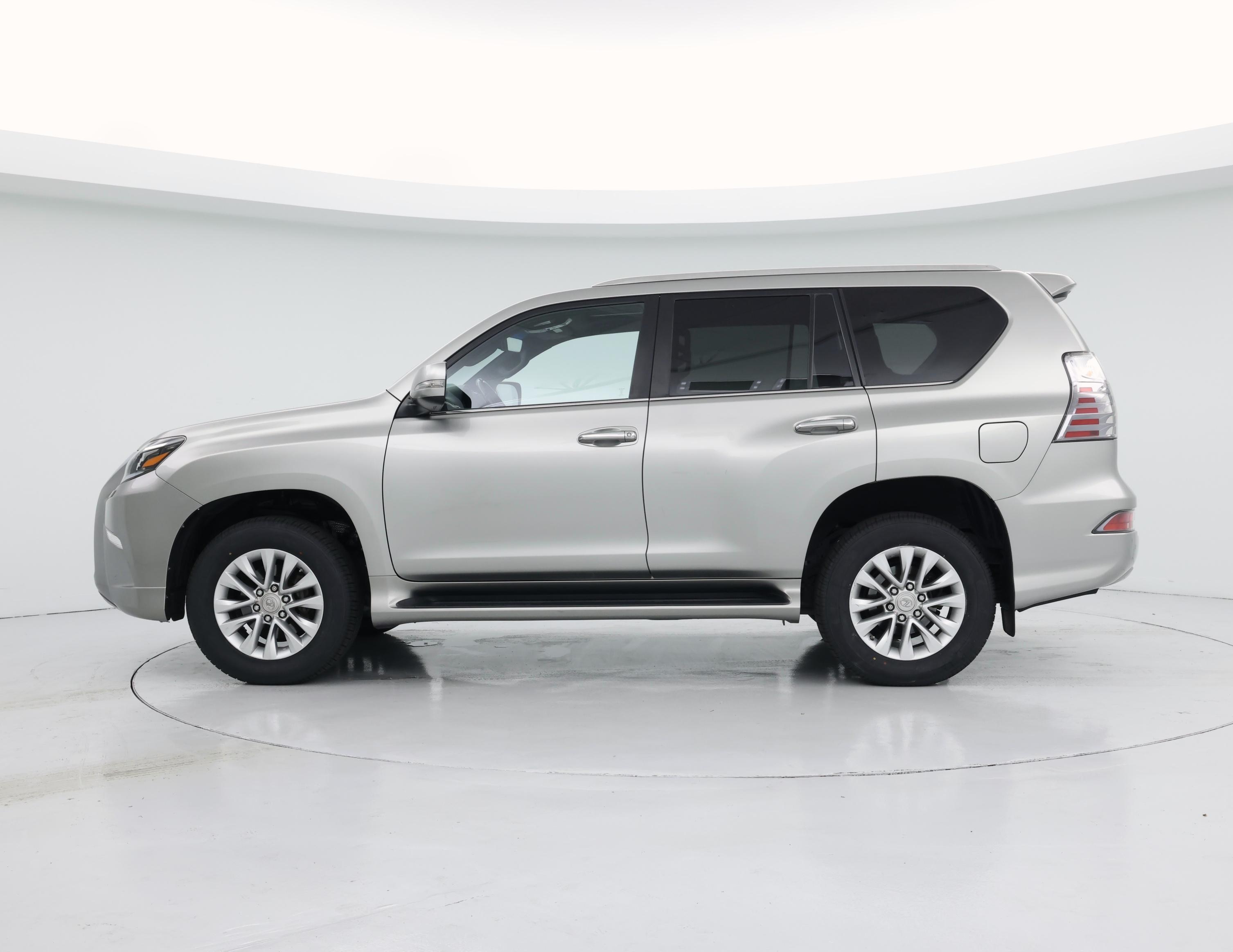 Thumbnail: 2021 Lexus GX - 3