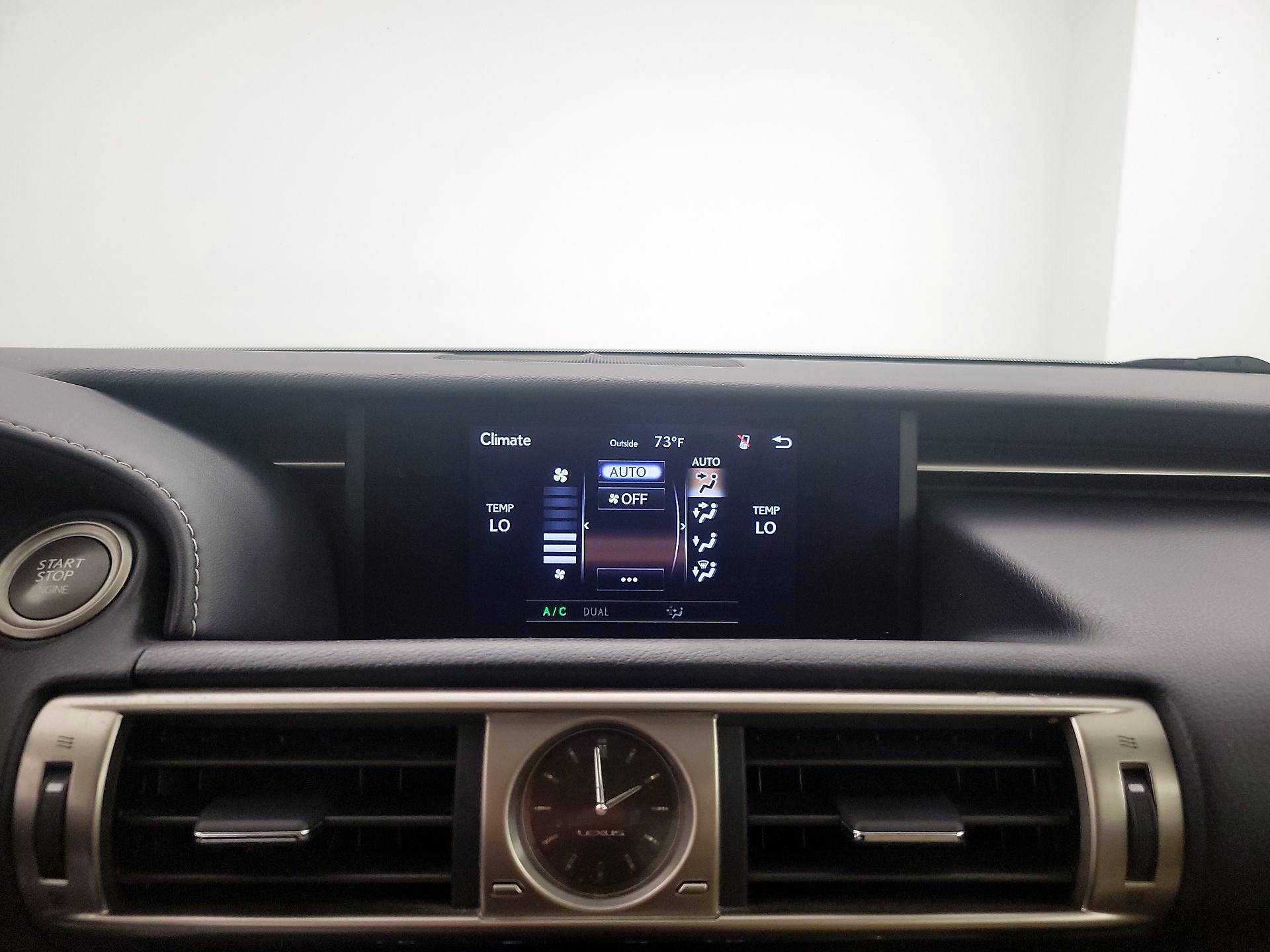 Thumbnail: 2016 Lexus IS - 16