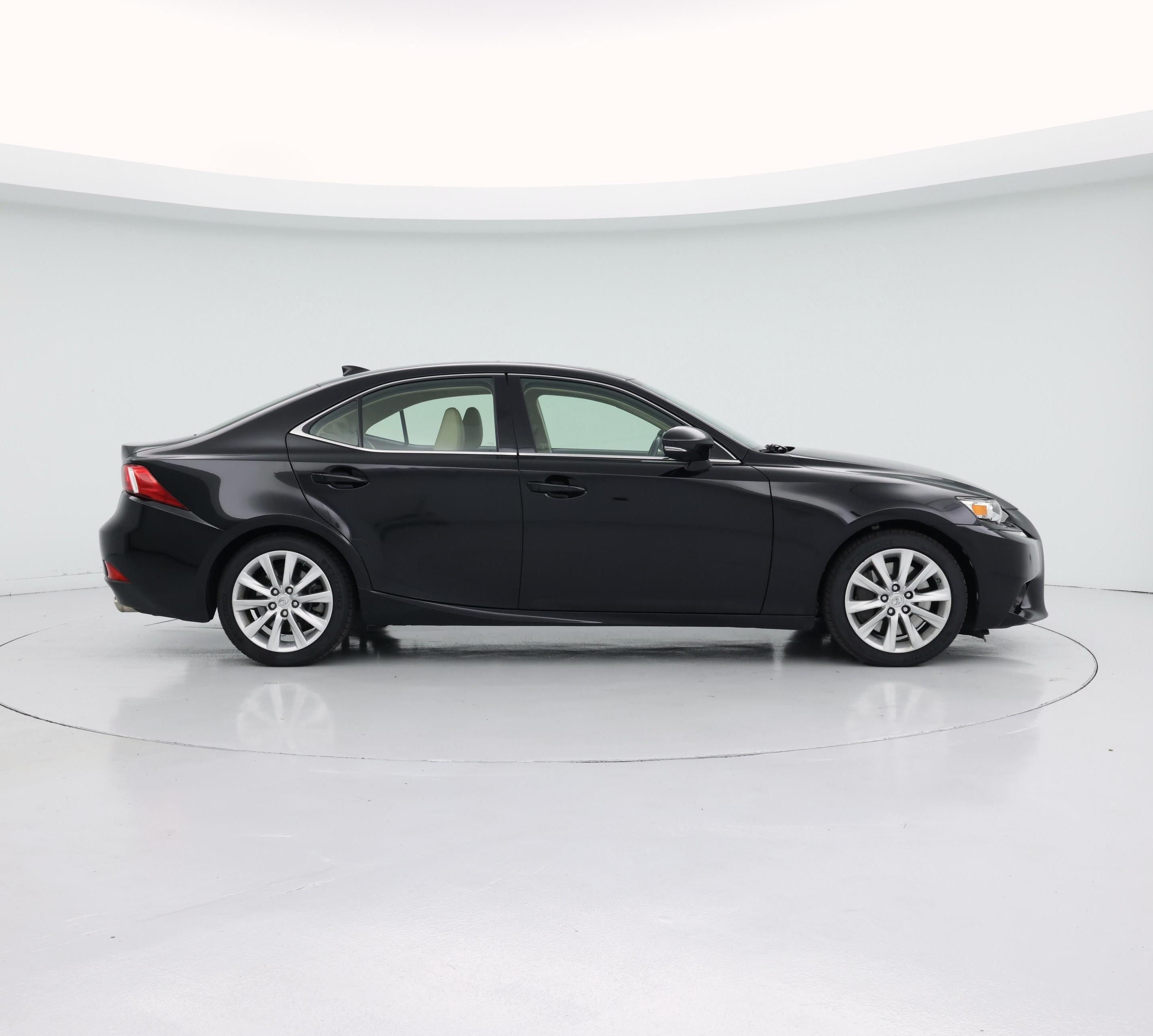 Thumbnail: 2016 Lexus IS - 7