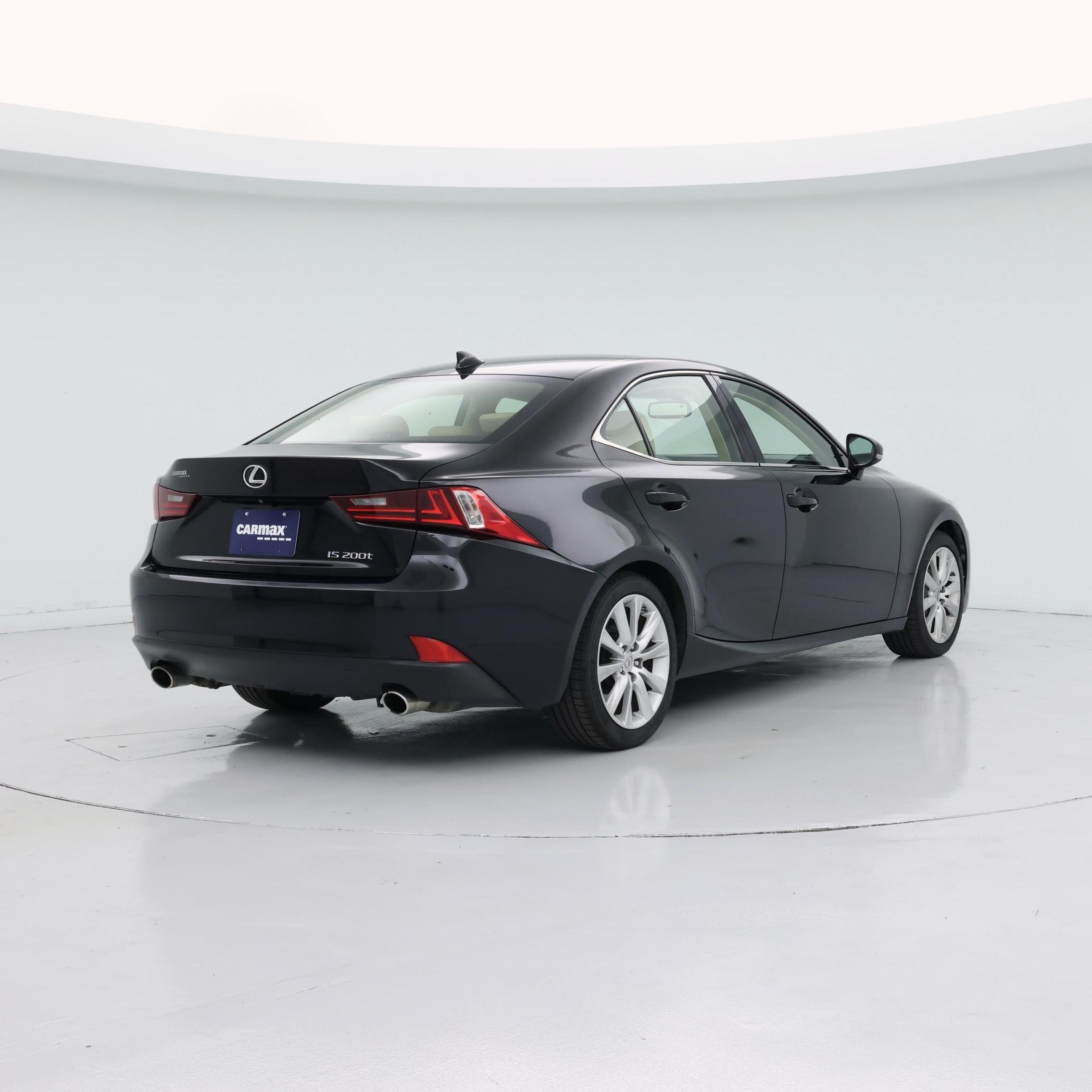 Thumbnail: 2016 Lexus IS - 8
