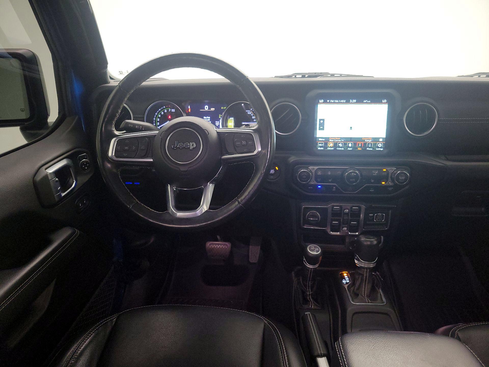 Thumbnail: 2022 Jeep Wrangler - 10