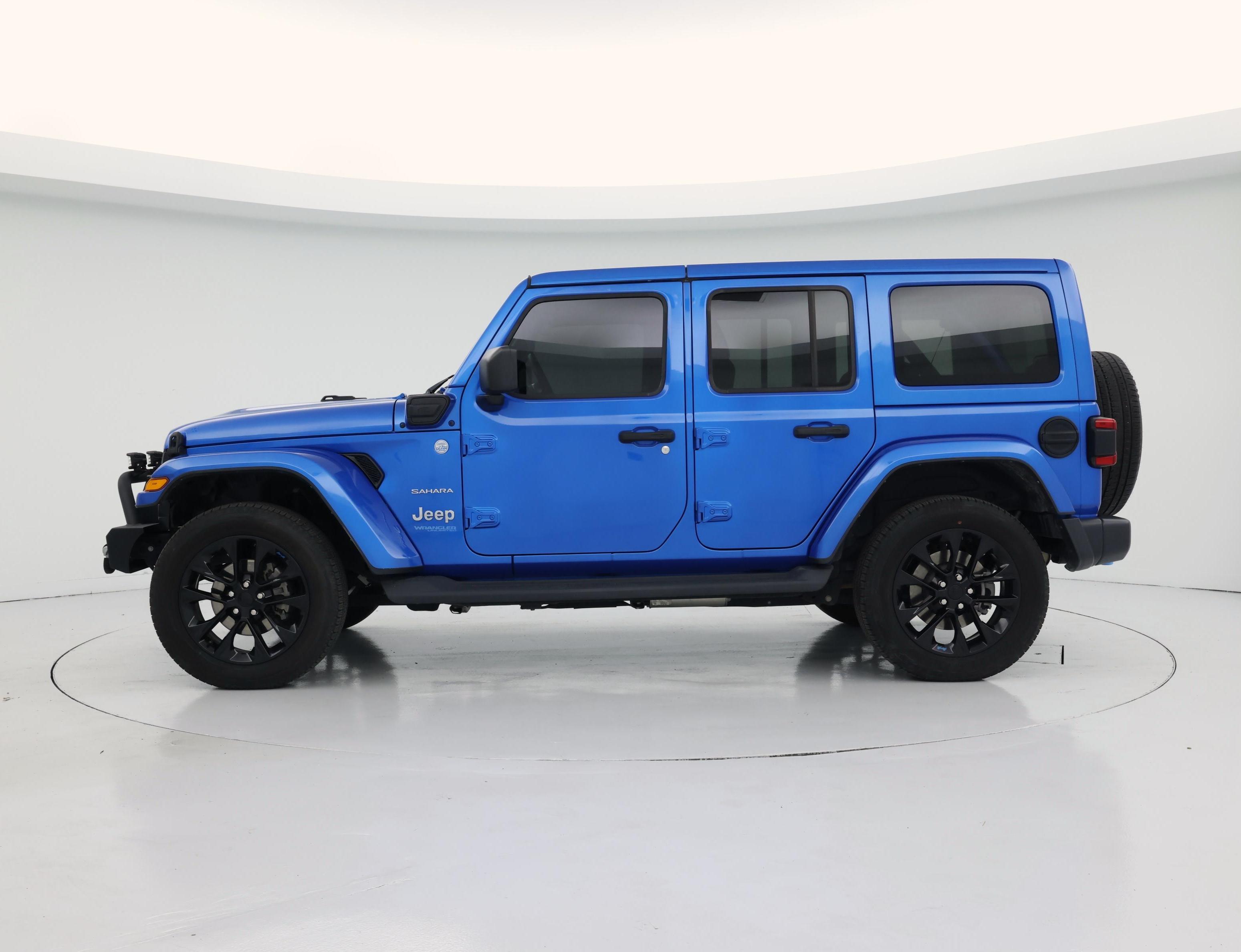 Thumbnail: 2022 Jeep Wrangler - 3