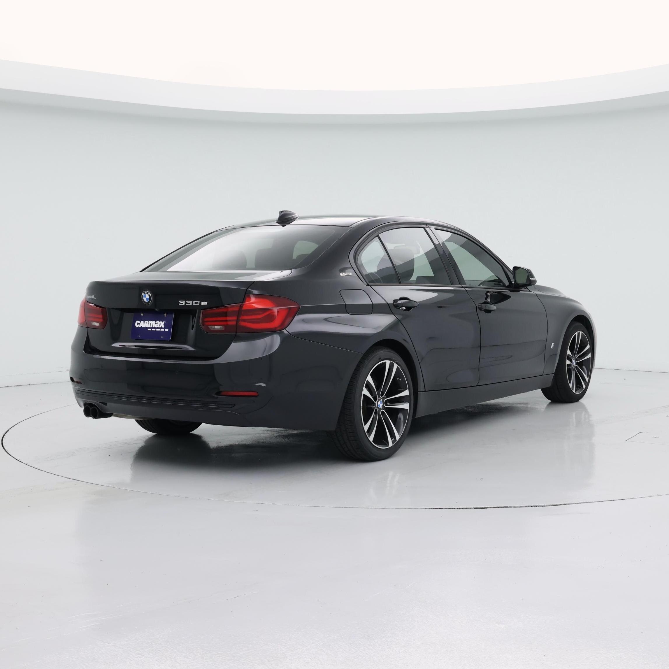 Thumbnail: 2018 BMW 3 Series - 8