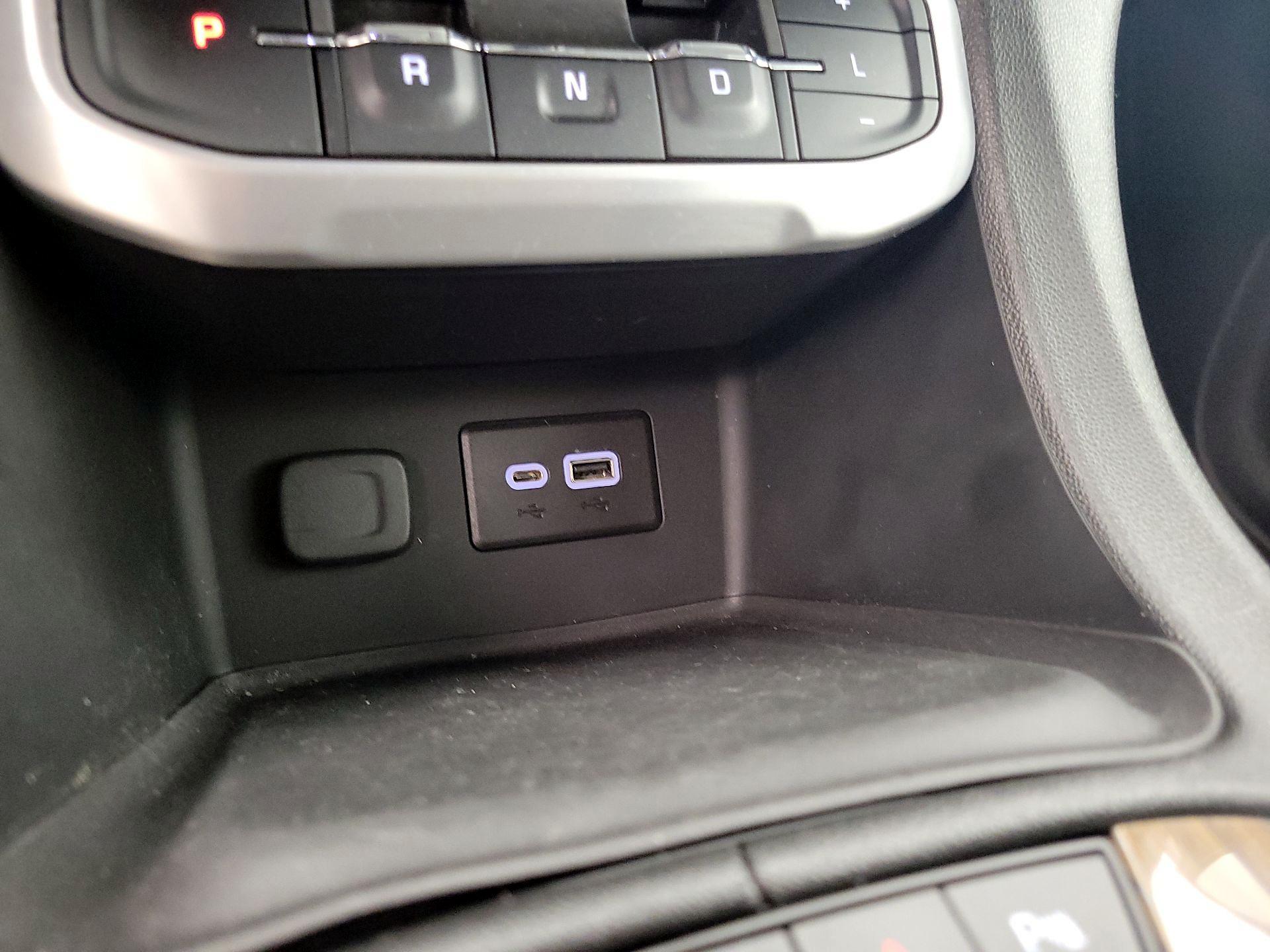 Thumbnail: 2020 GMC Acadia - 18