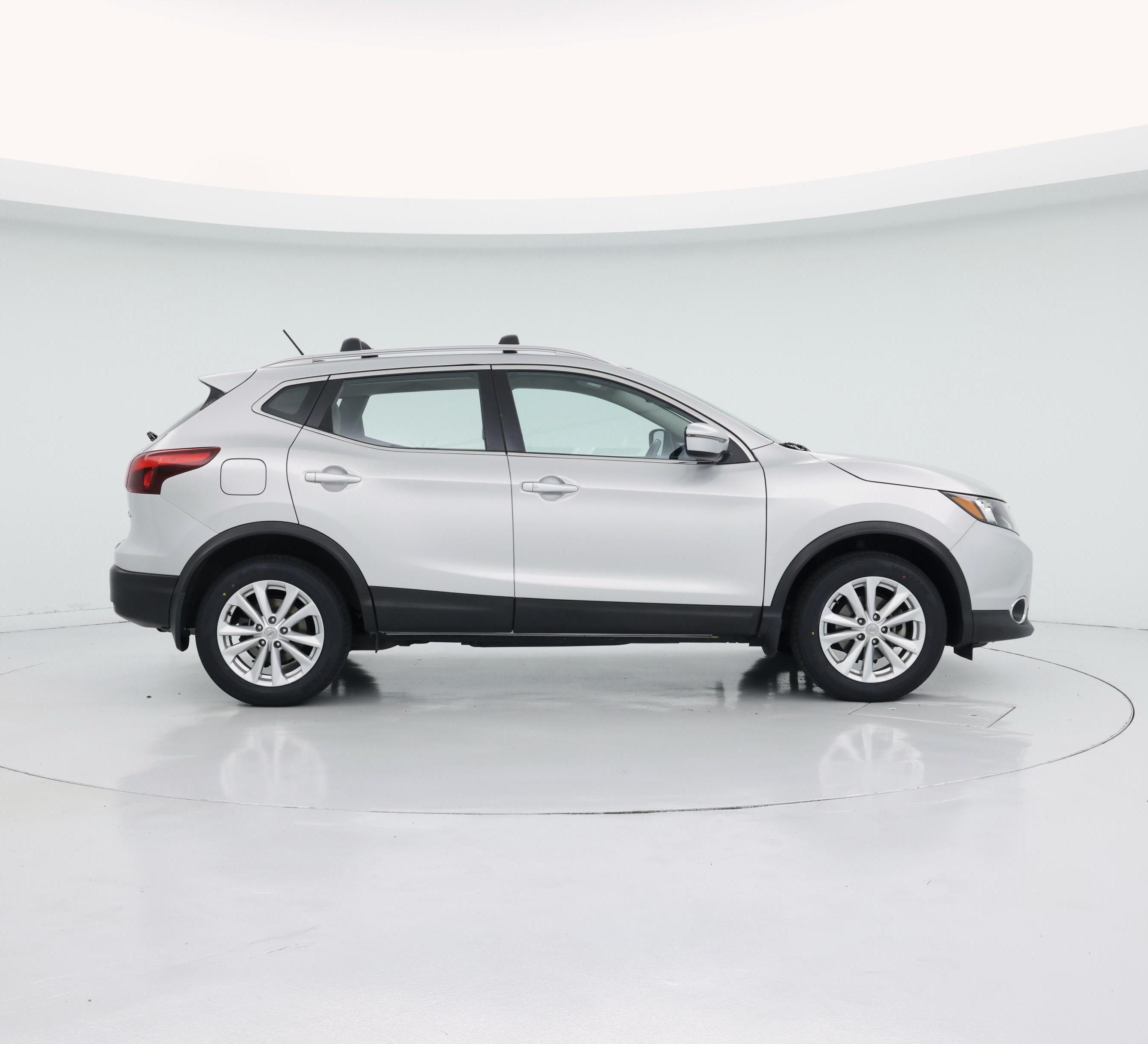 Thumbnail: 2018 Nissan Rogue Sport - 7