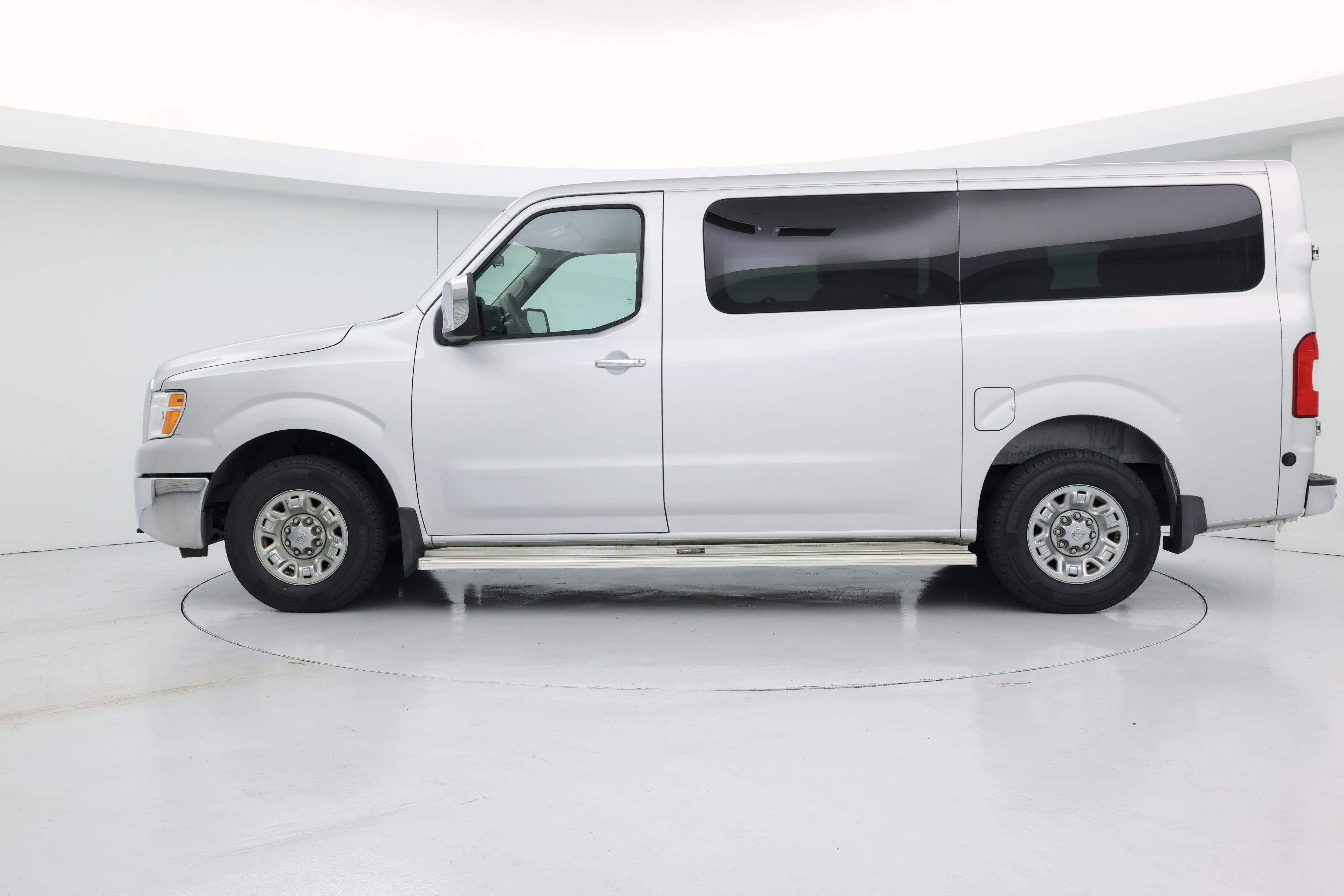 Thumbnail: 2017 Nissan NV - 3