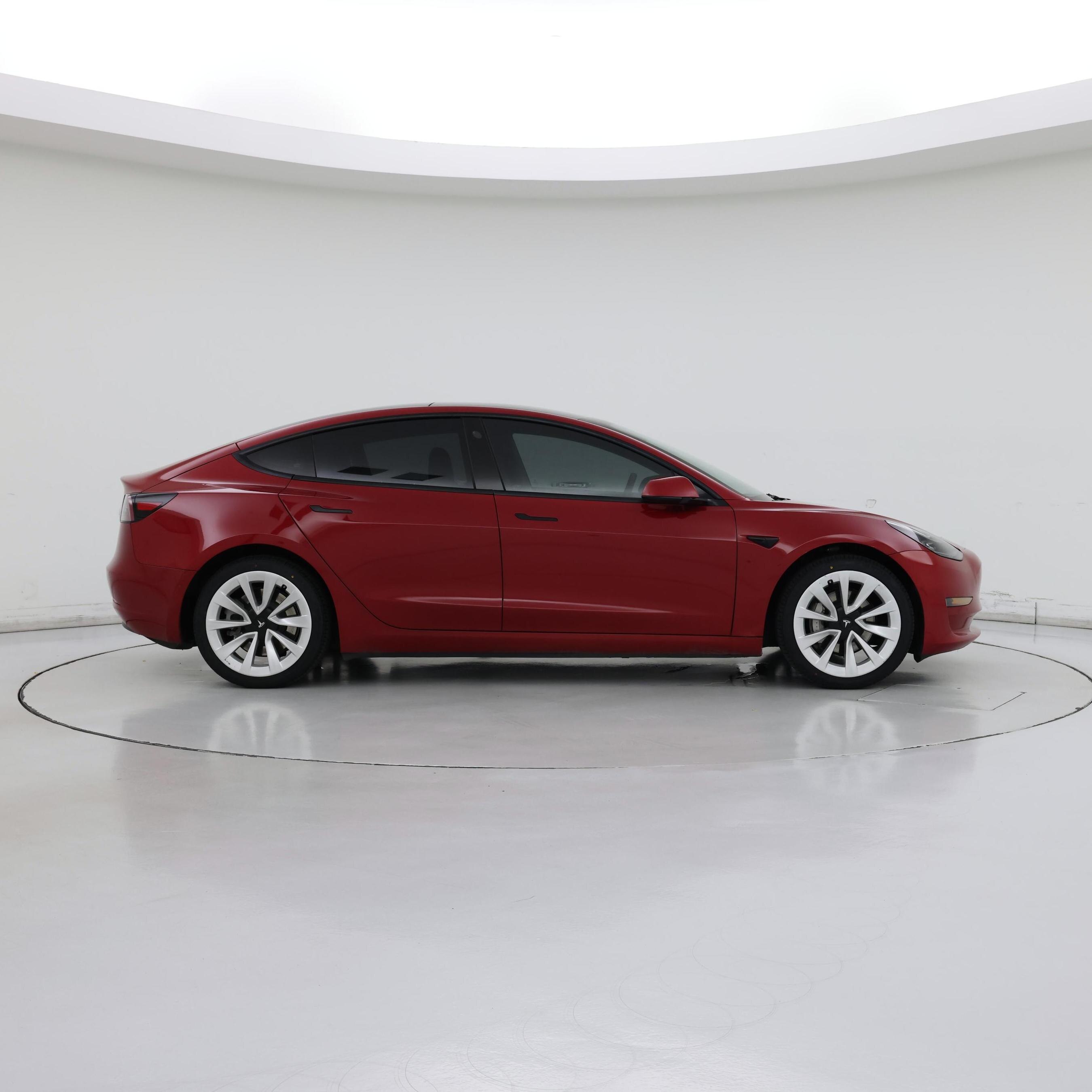 Thumbnail: 2022 Tesla Model 3 - 7