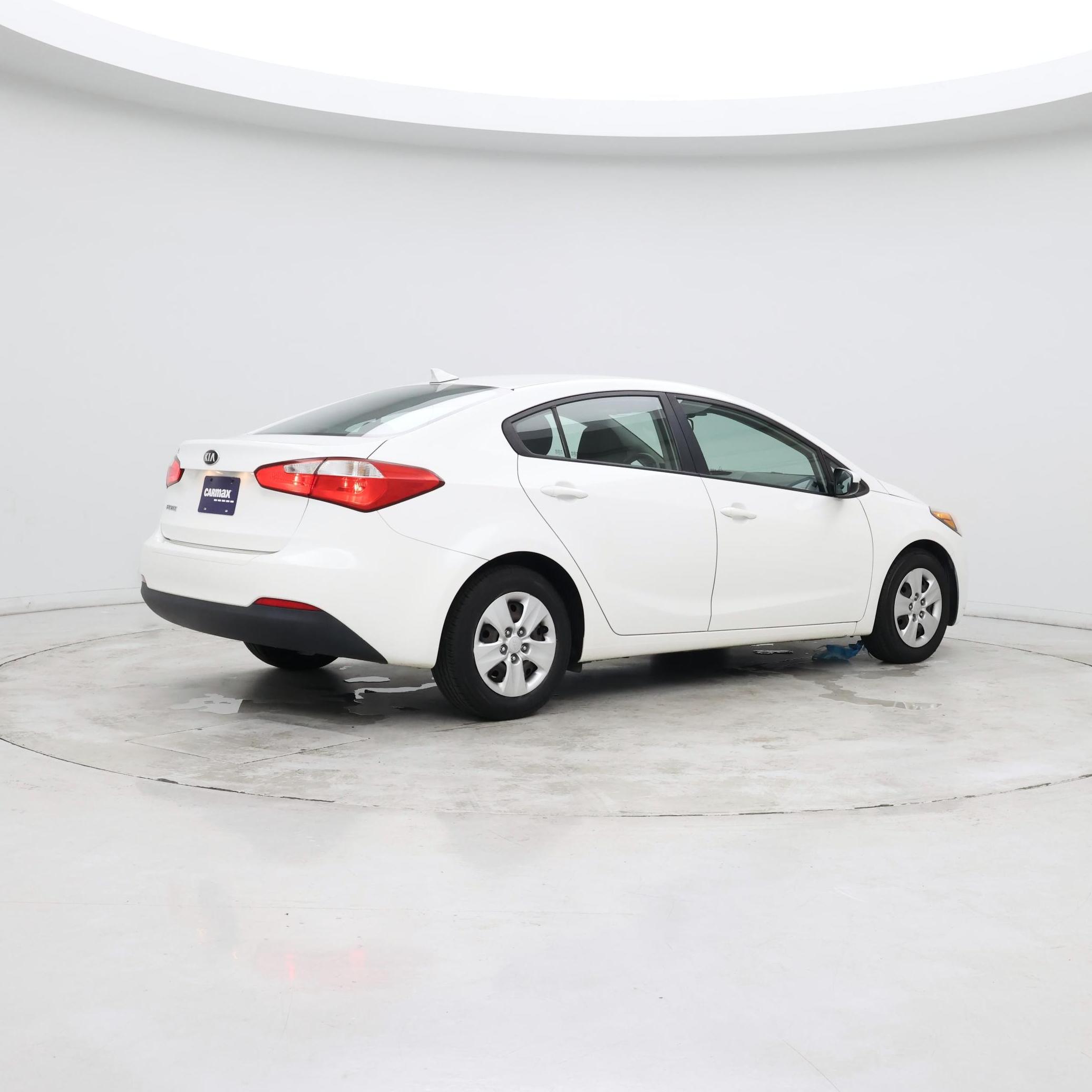 Thumbnail: 2016 Kia Forte - 7
