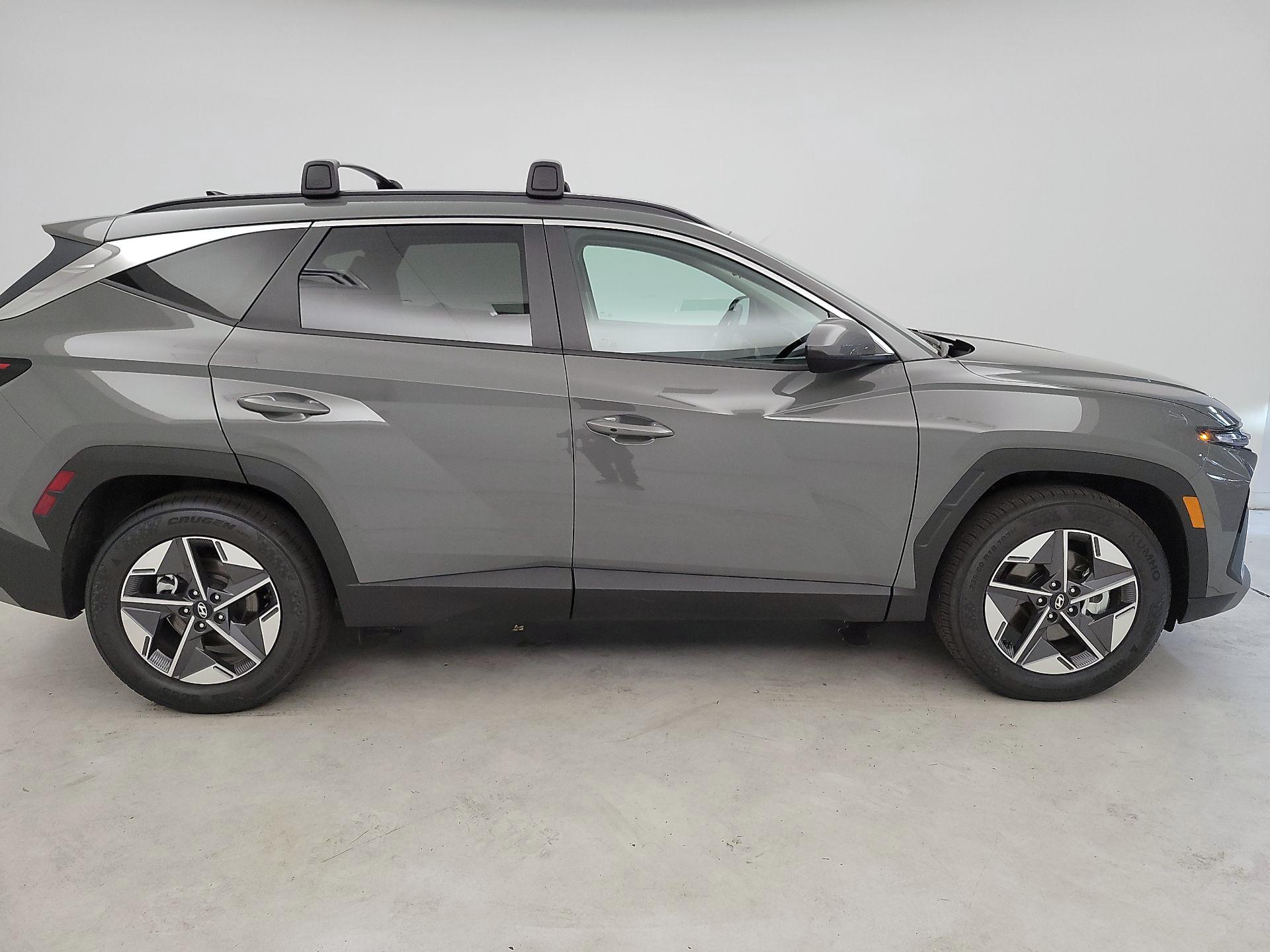 Thumbnail: 2026 Hyundai Tucson - 4