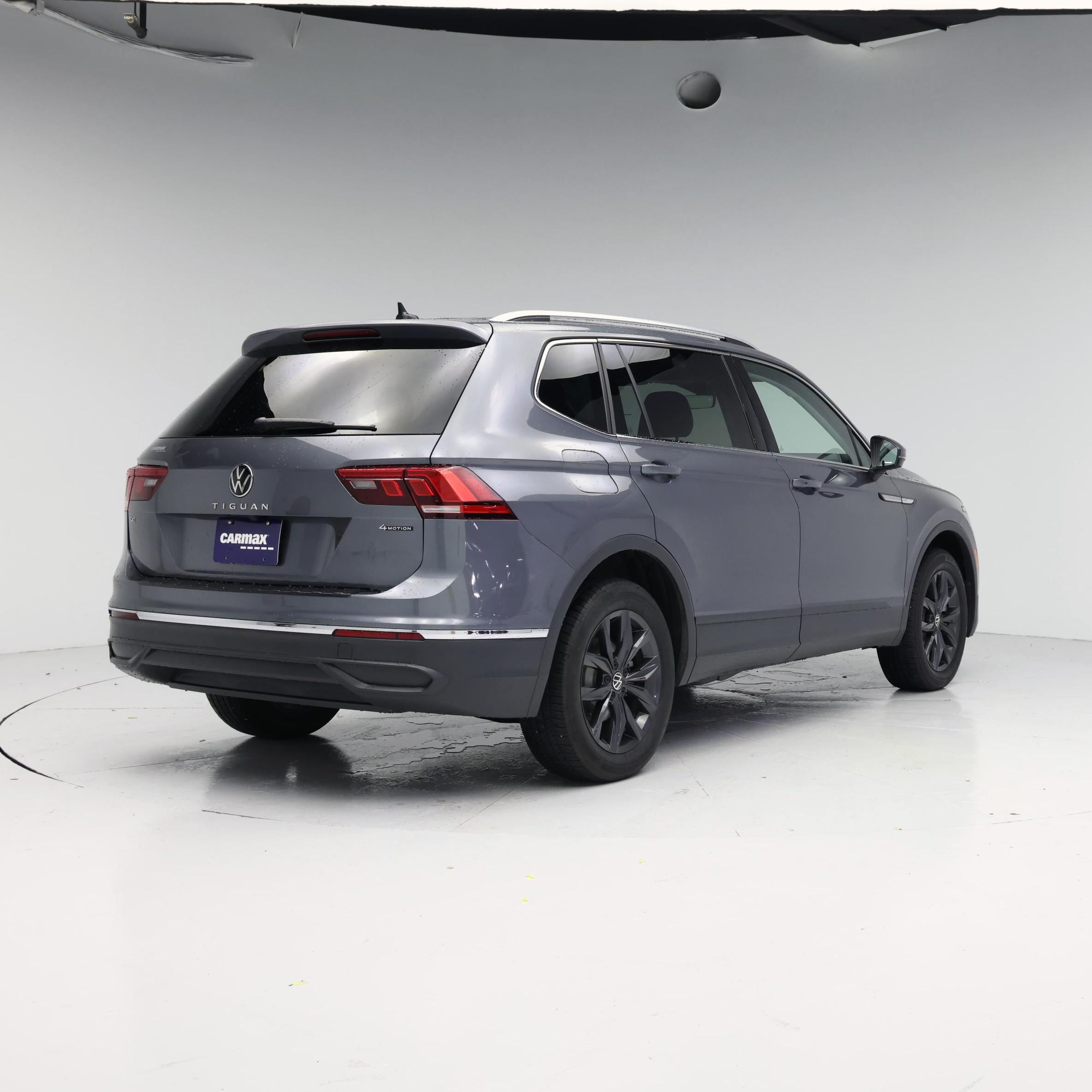 Thumbnail: 2024 Volkswagen Tiguan - 8