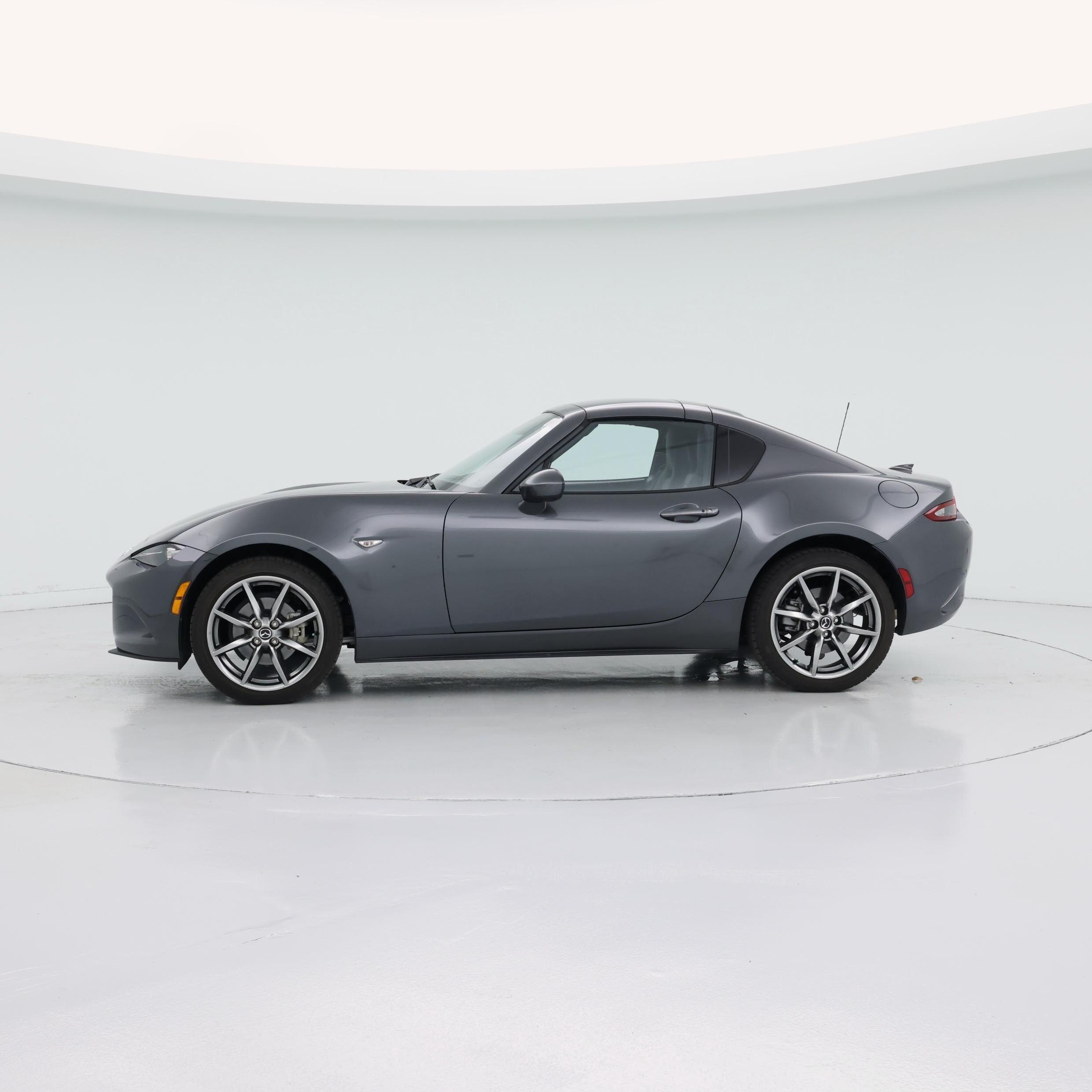 Thumbnail: 2022 Mazda MX-5 Miata - 3