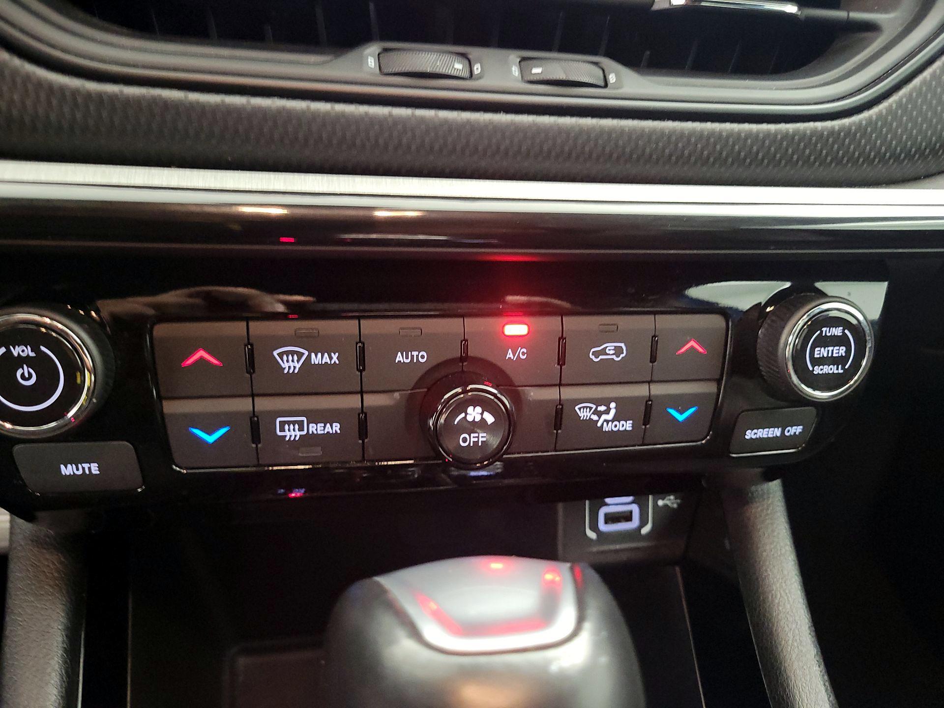 Thumbnail: 2025 Jeep Compass - 16