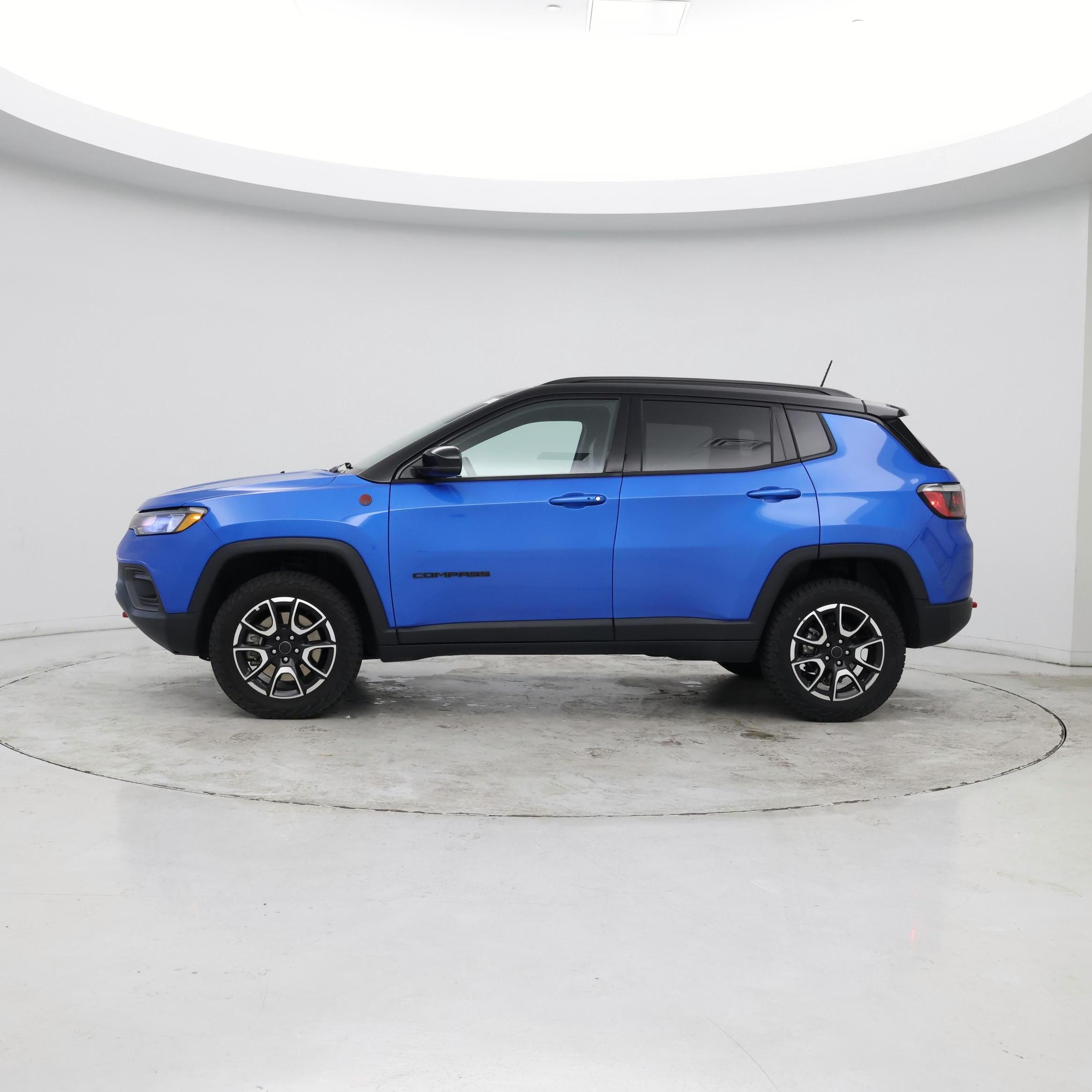 Thumbnail: 2025 Jeep Compass - 2