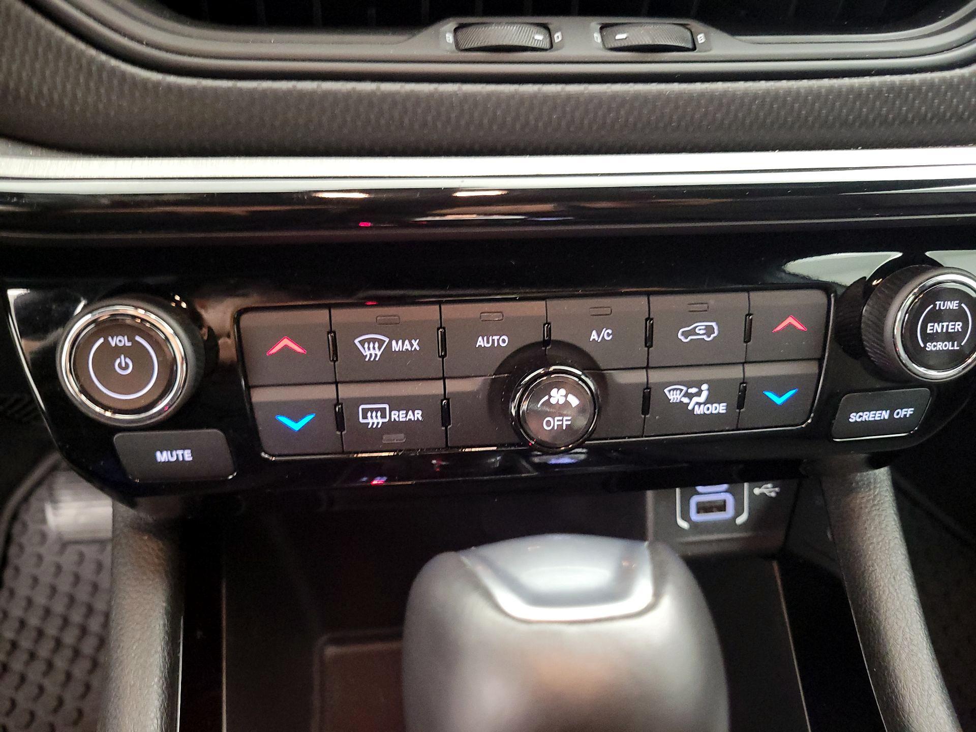 Thumbnail: 2025 Jeep Compass - 16