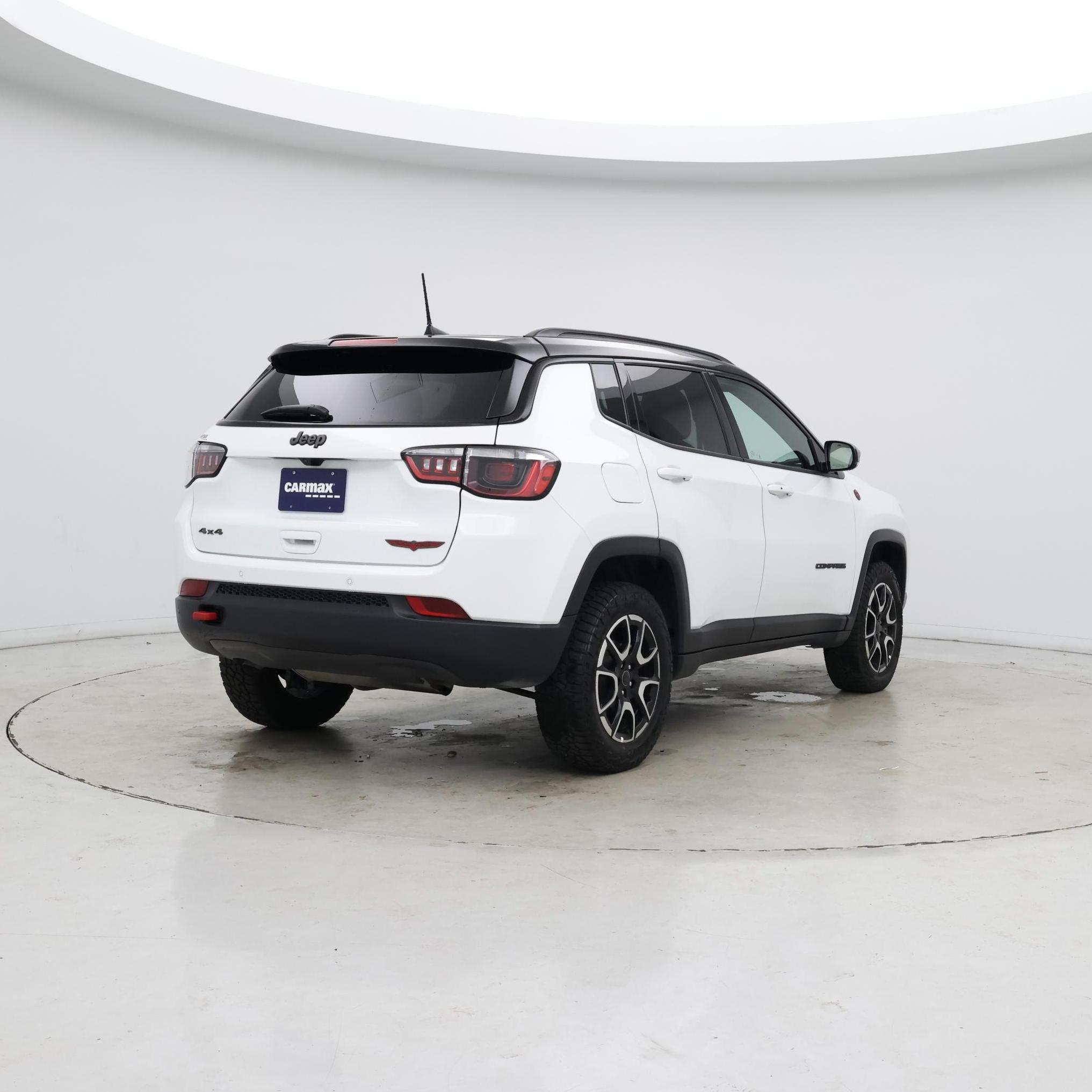 Thumbnail: 2025 Jeep Compass - 8