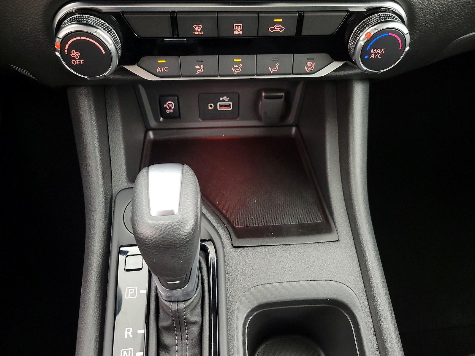 2025 Nissan Sentra S - Photo 17