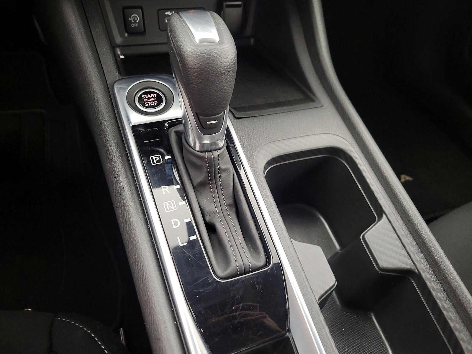 2025 Nissan Sentra SV - Photo 18