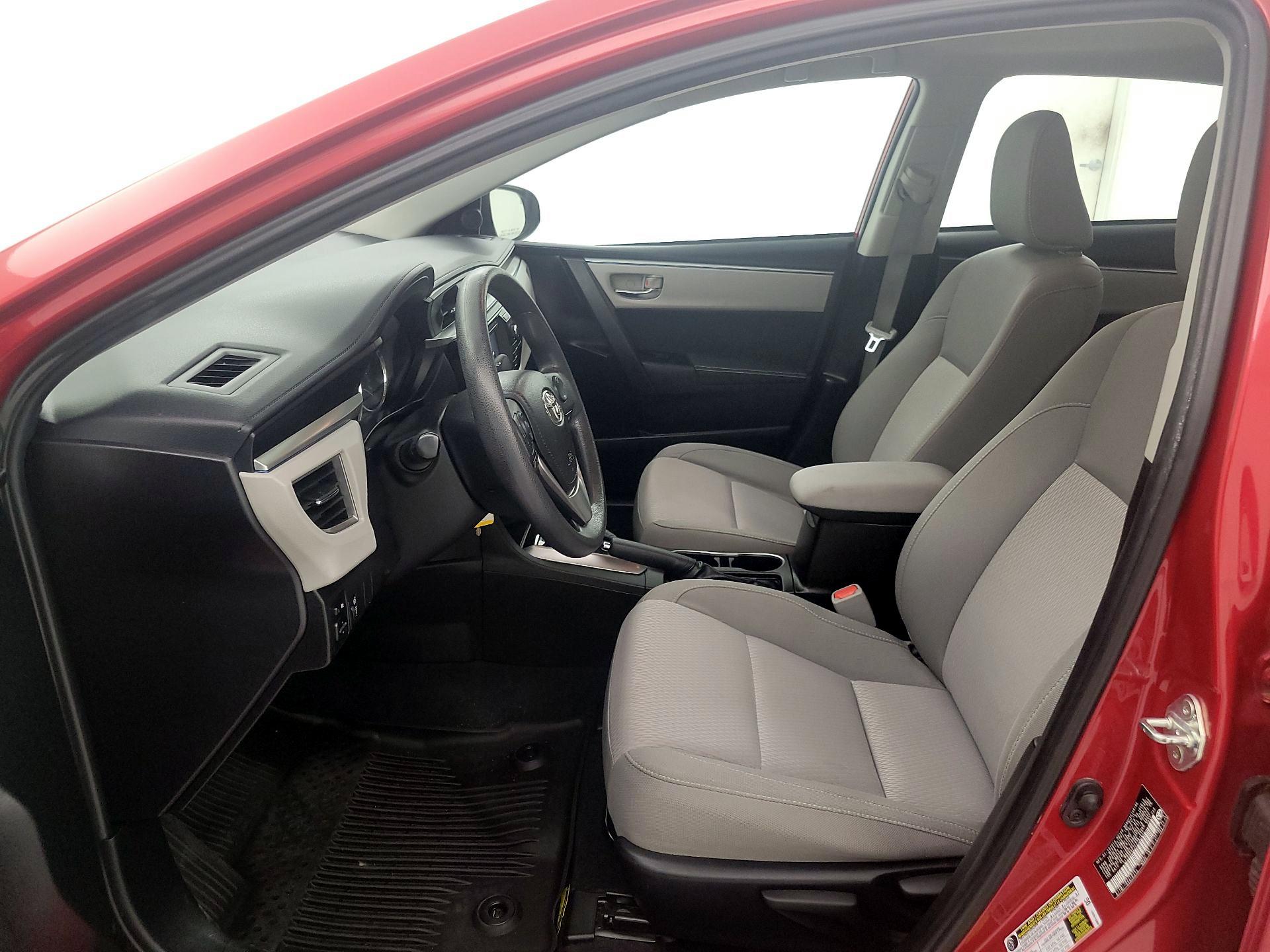 Thumbnail: 2015 Toyota Corolla - 11