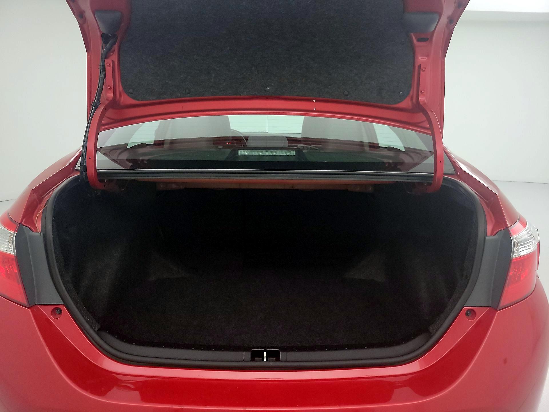 Thumbnail: 2015 Toyota Corolla - 20
