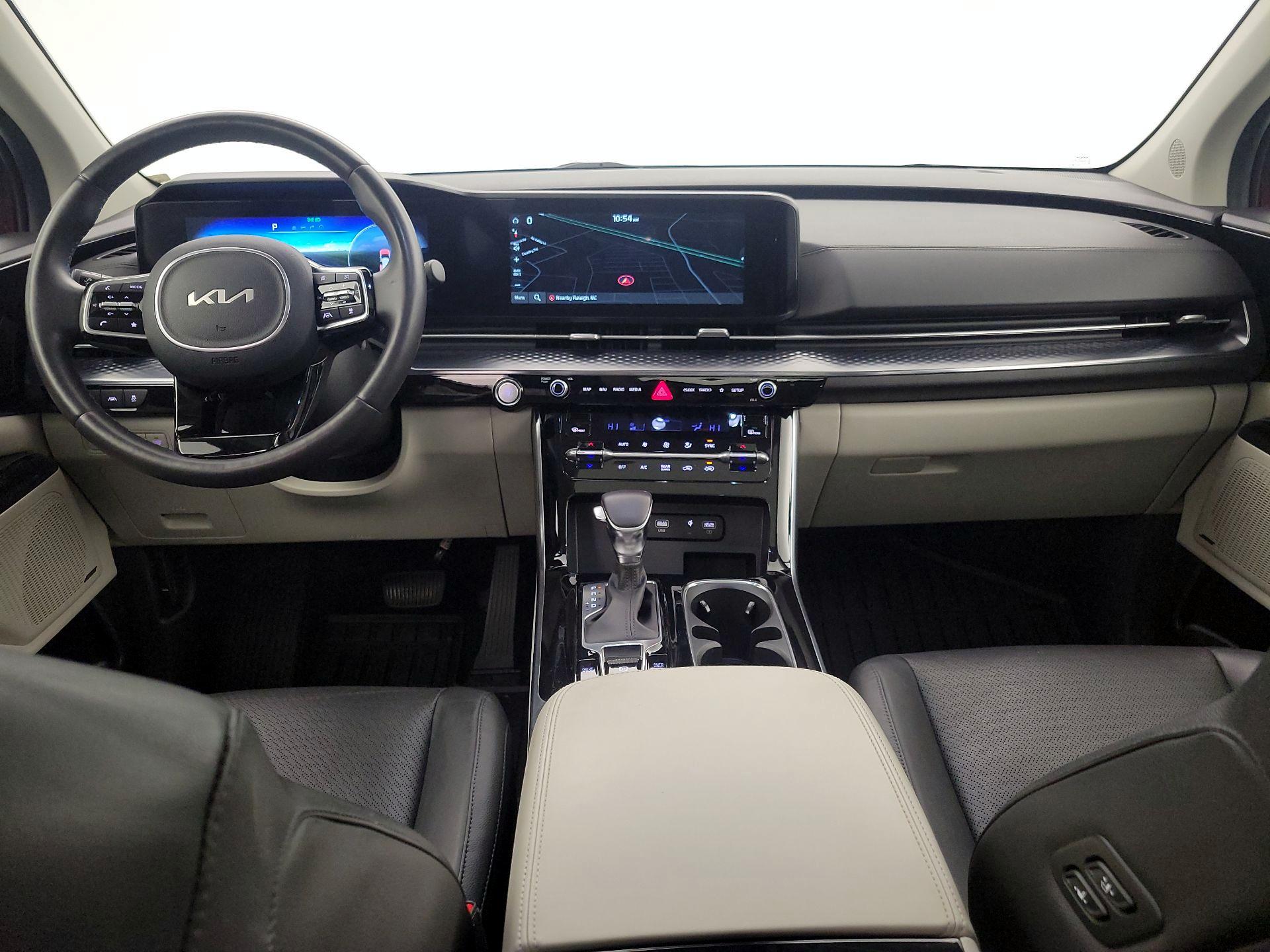 Thumbnail: 2024 Kia Carnival - 9