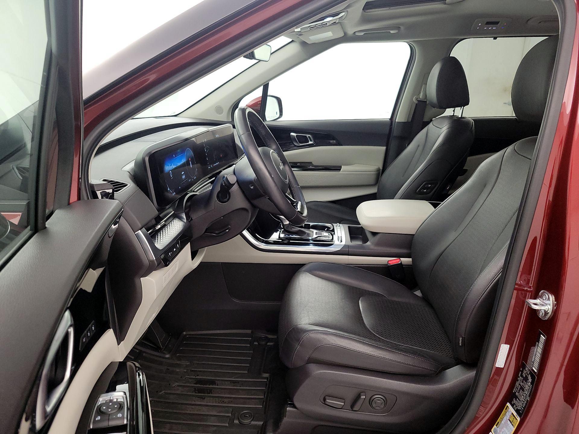 Thumbnail: 2024 Kia Carnival - 11