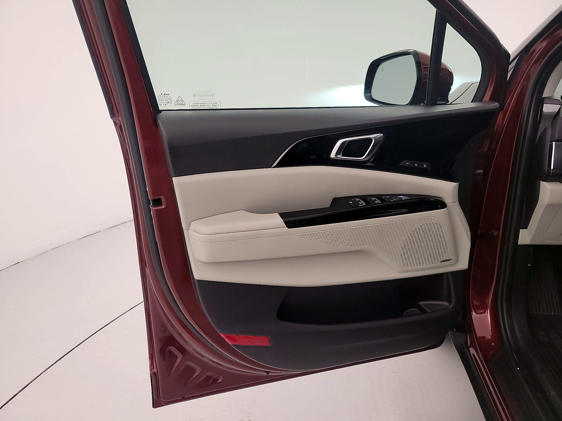 Thumbnail: 2024 Kia Carnival - 12