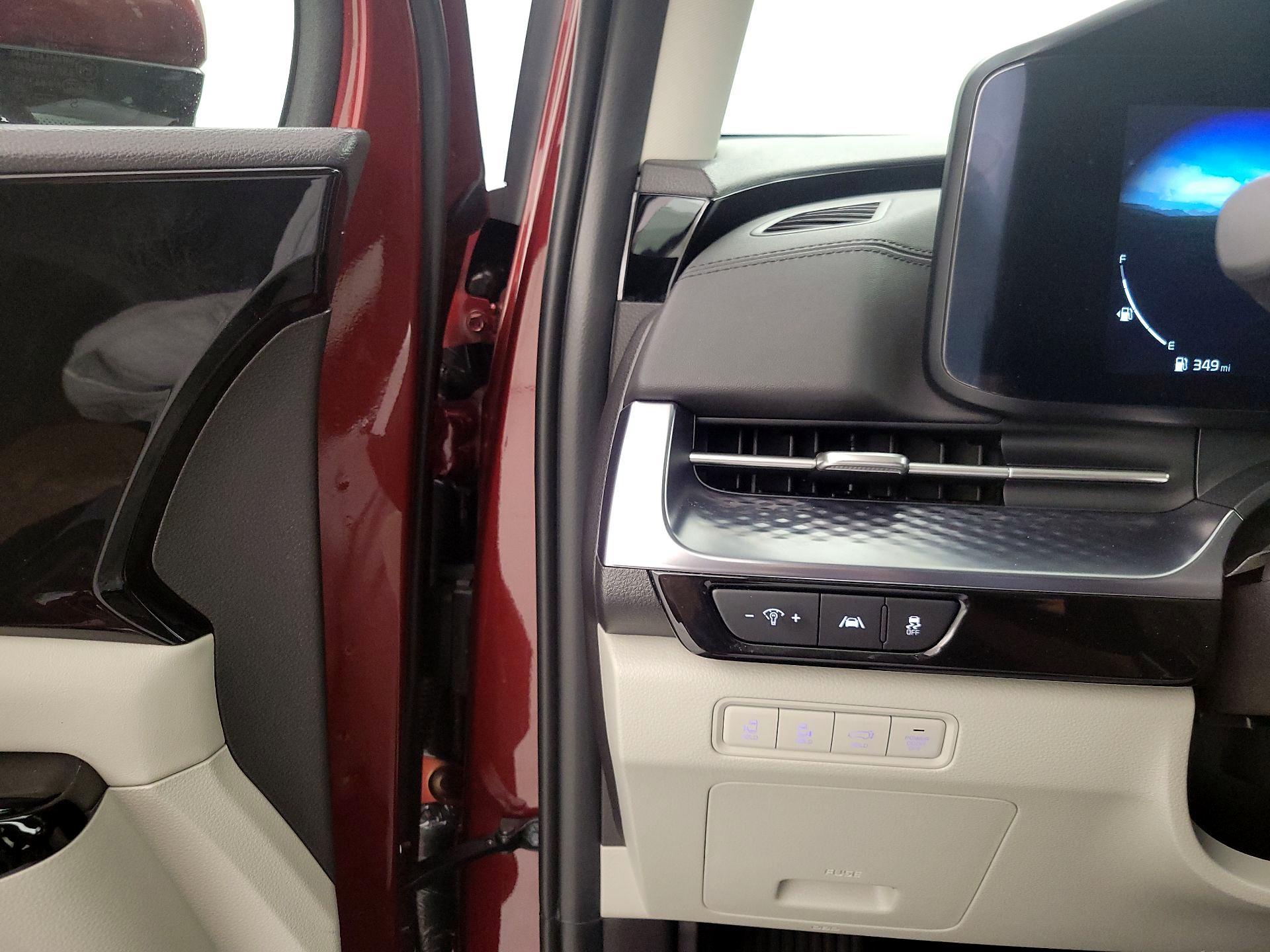 Thumbnail: 2024 Kia Carnival - 13